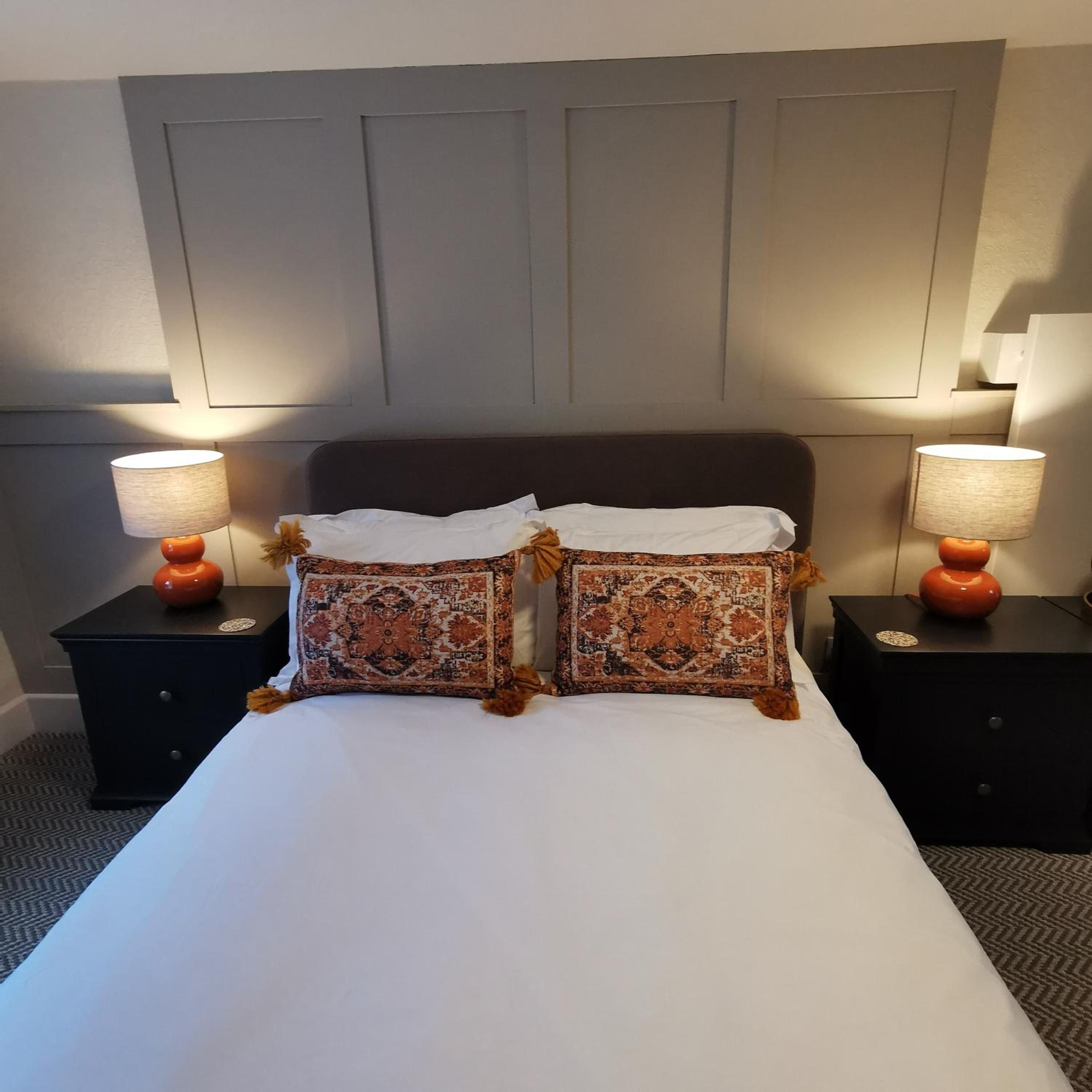 Double Room with Private Bathroom - Photo 1