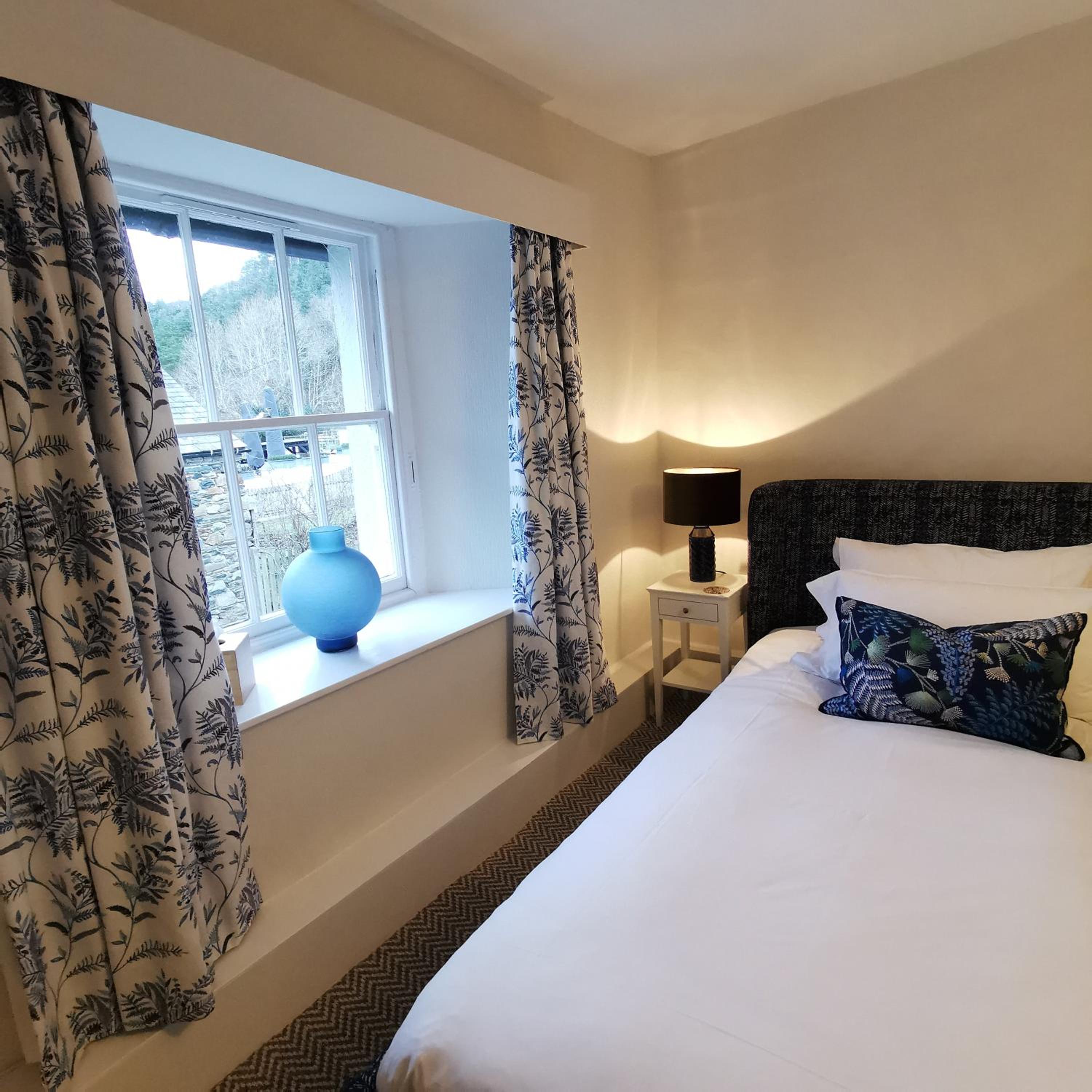 Superior King Room - Photo 4