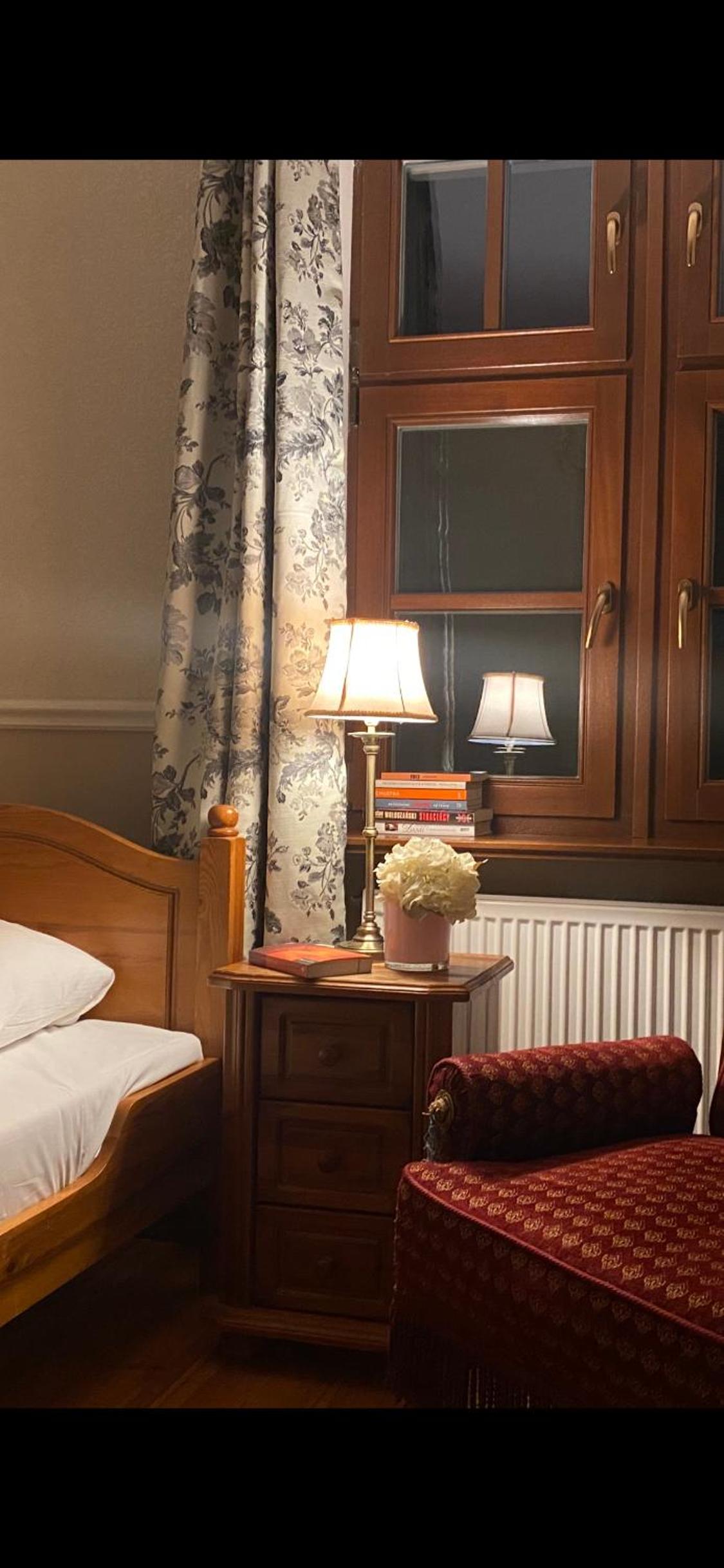Classic Single Room