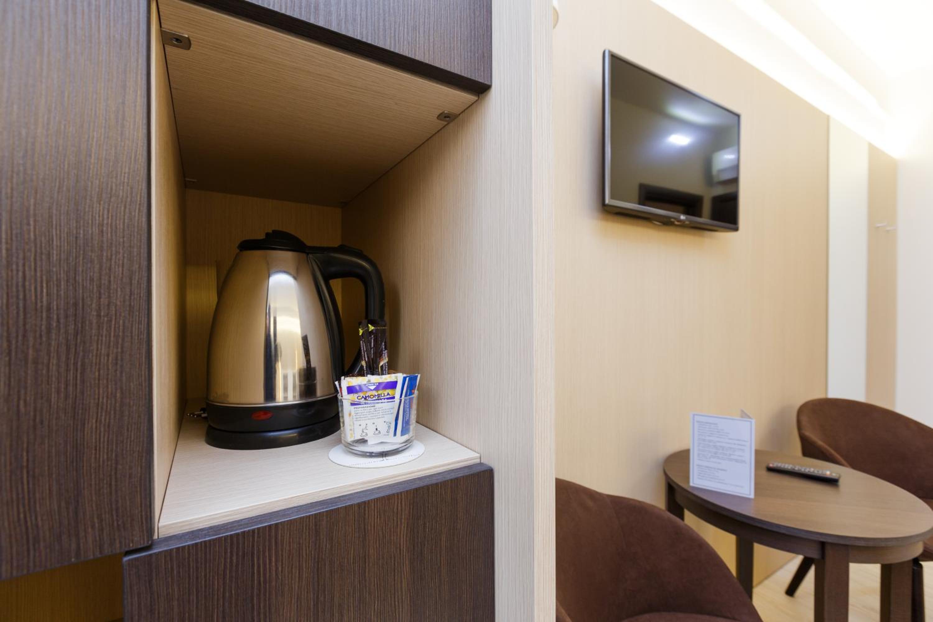 Standard Double or Twin Room - Basement photo 2