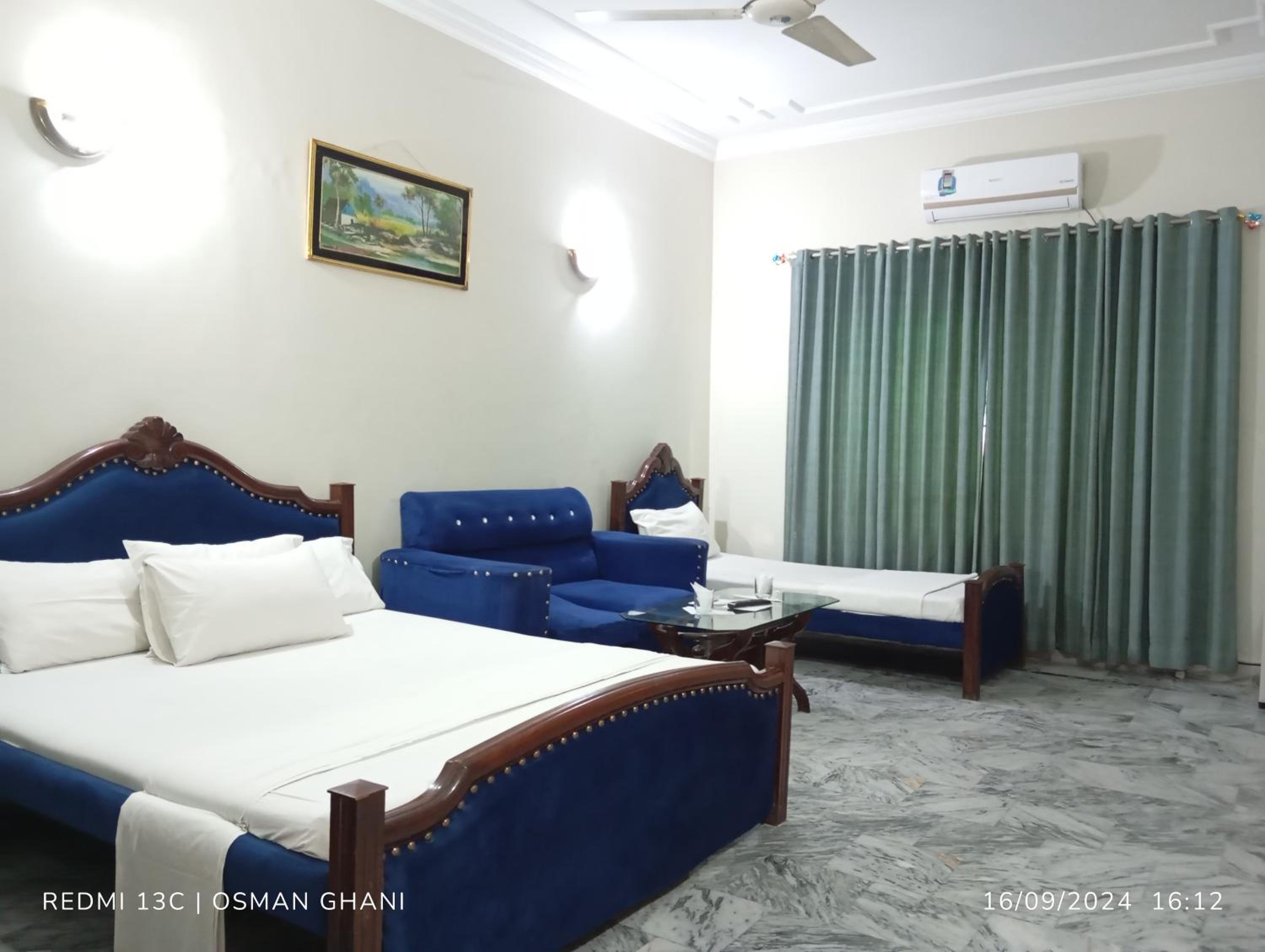 Deluxe Single Room