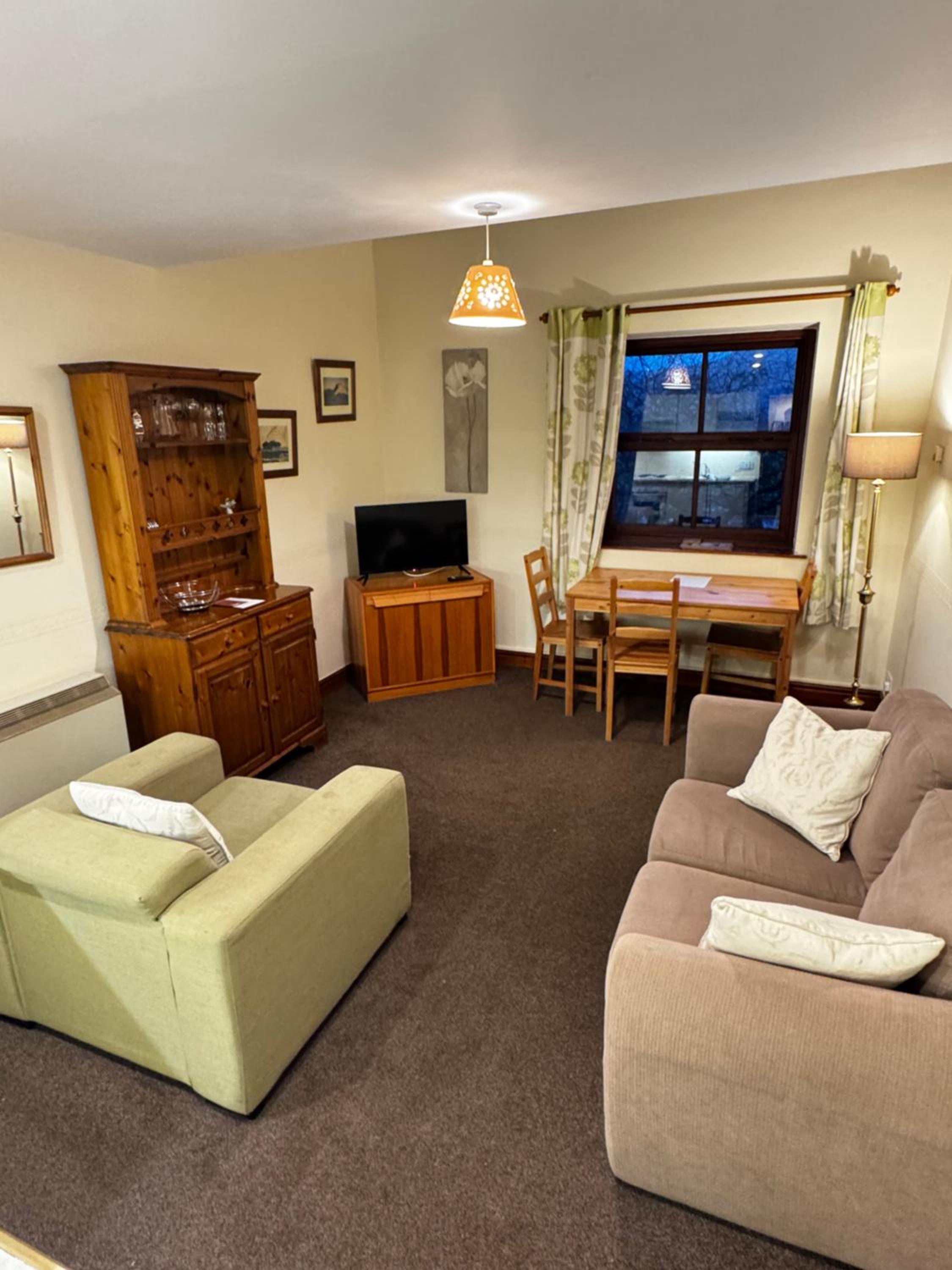 One-Bedroom Family Apartment photo 1