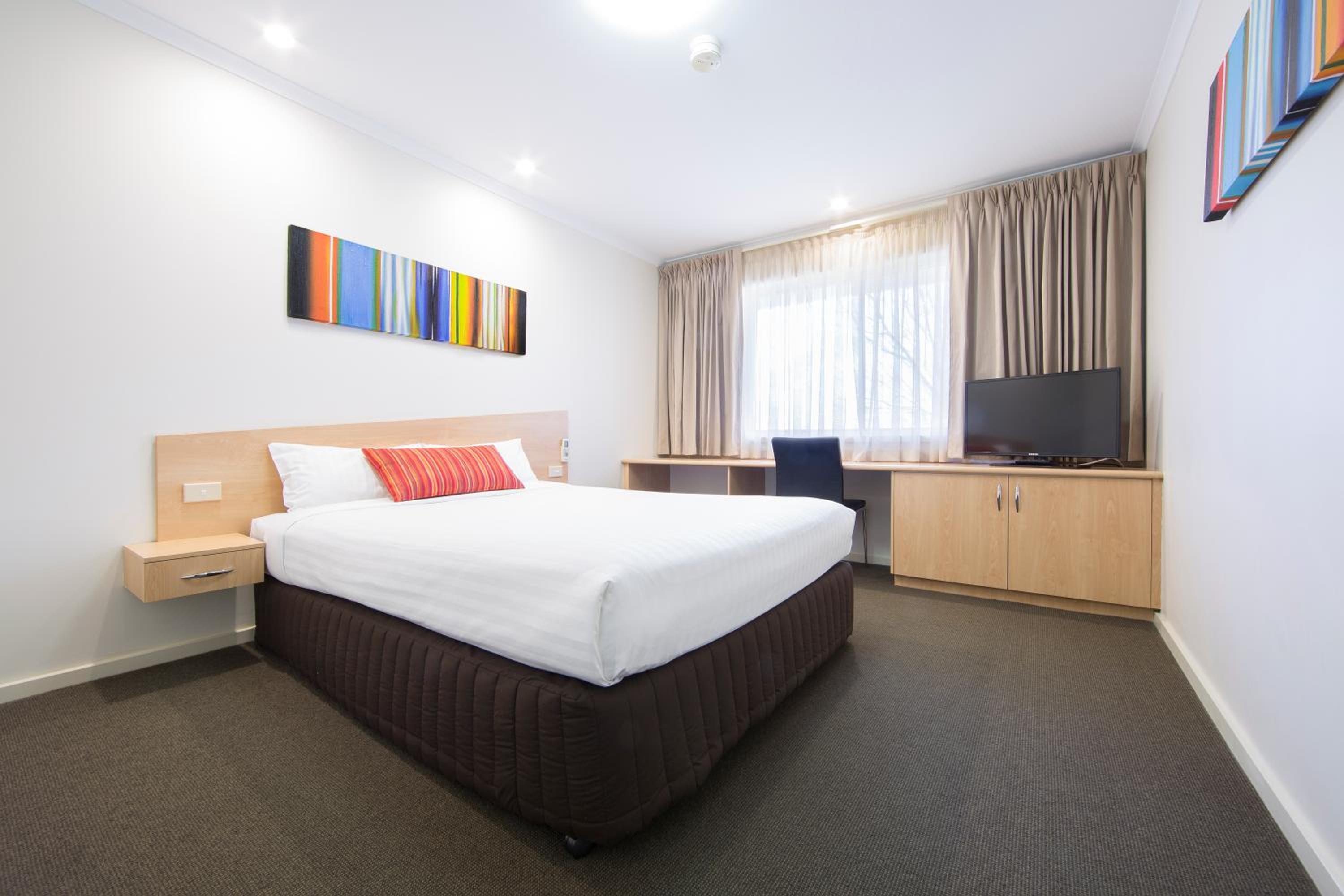 Queen Room photo 3