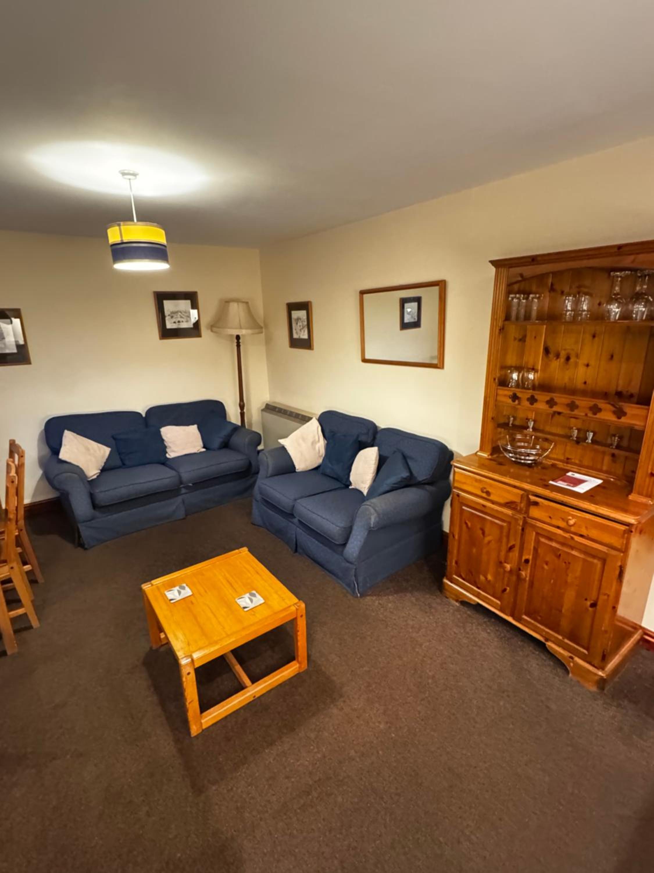 Two-Bedroom Apartment with Mountain View photo 1
