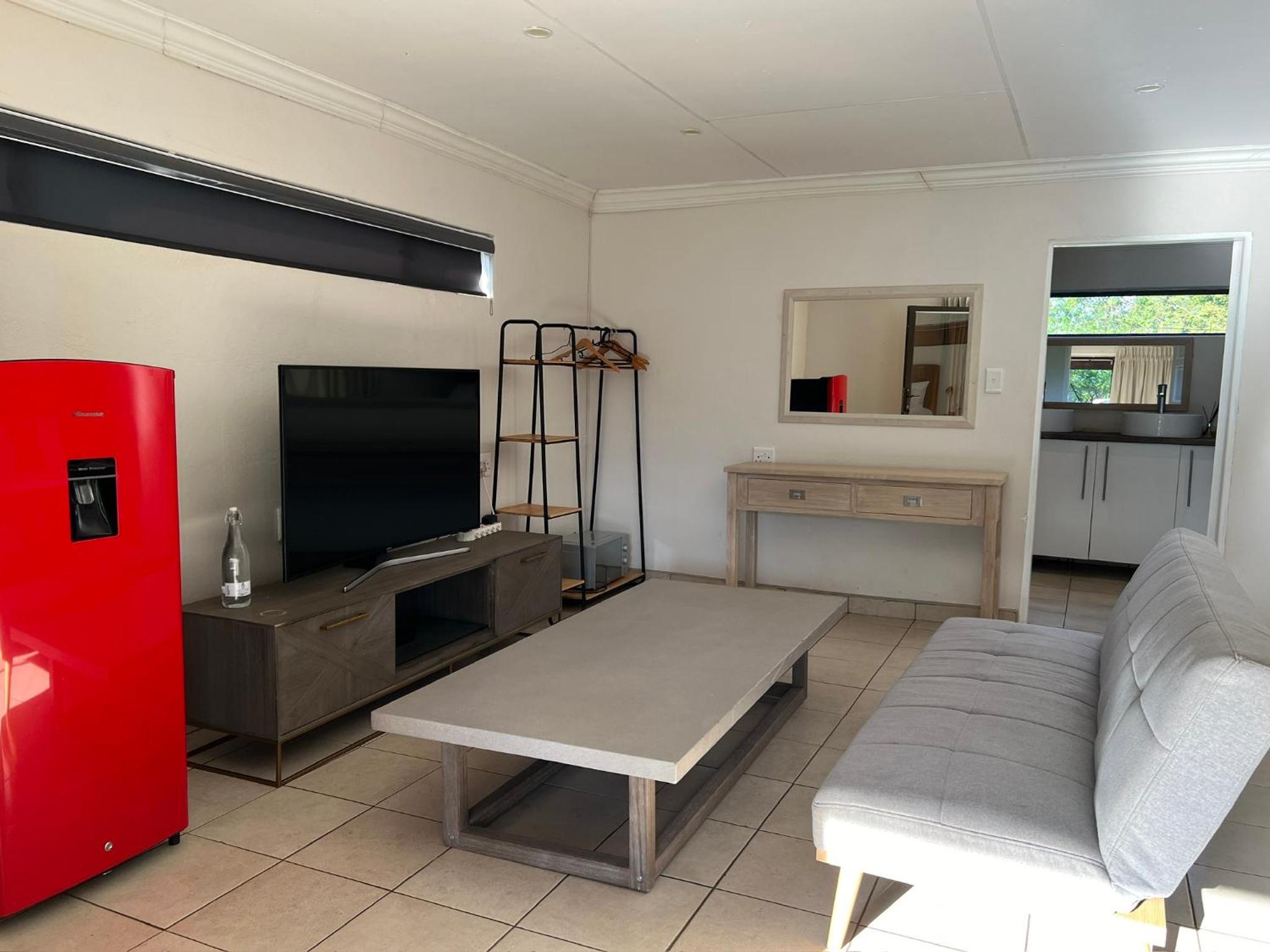 Comfort Family Room - Photo 6