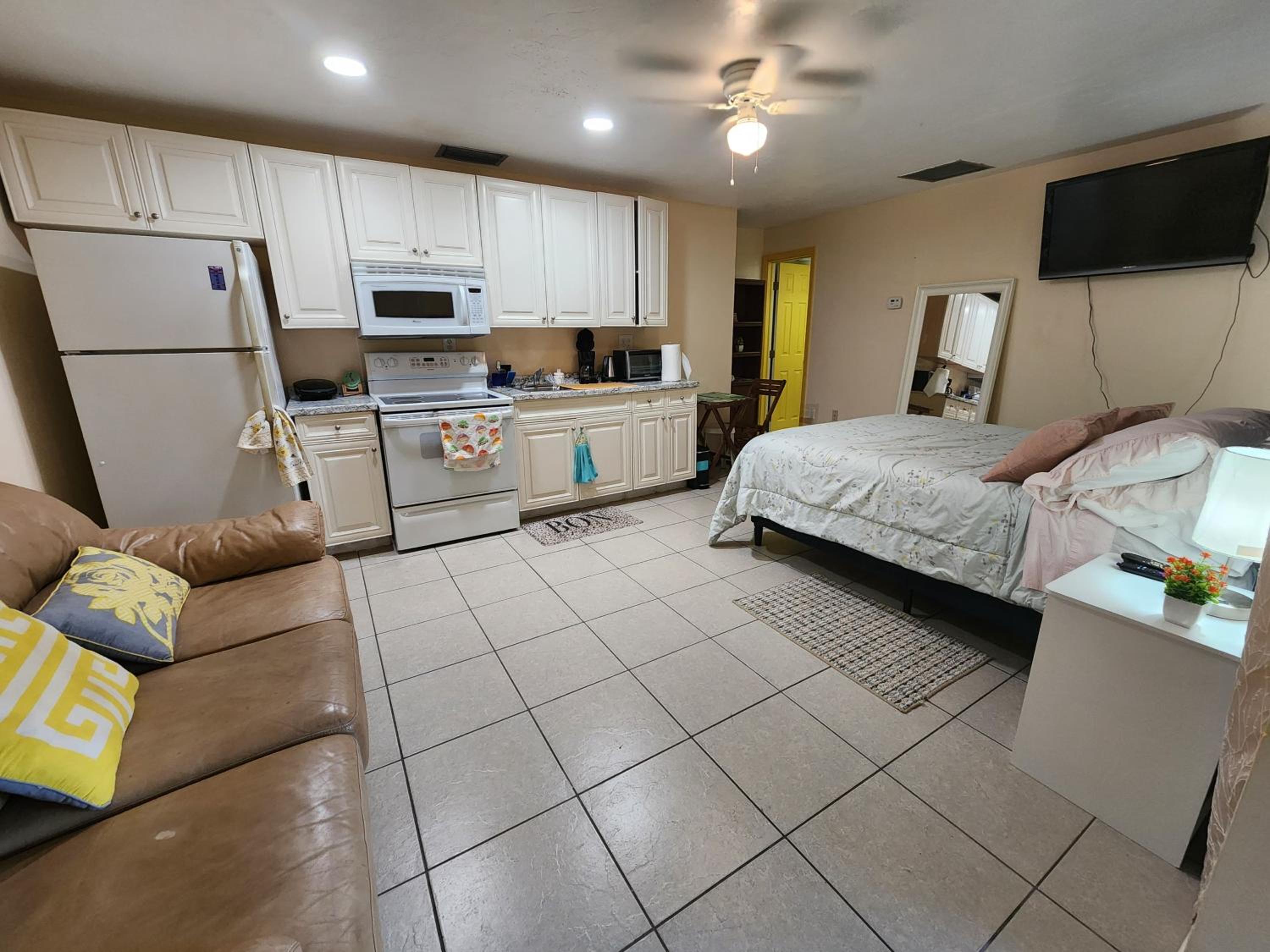 Double Room with Private Bathroom photo 3