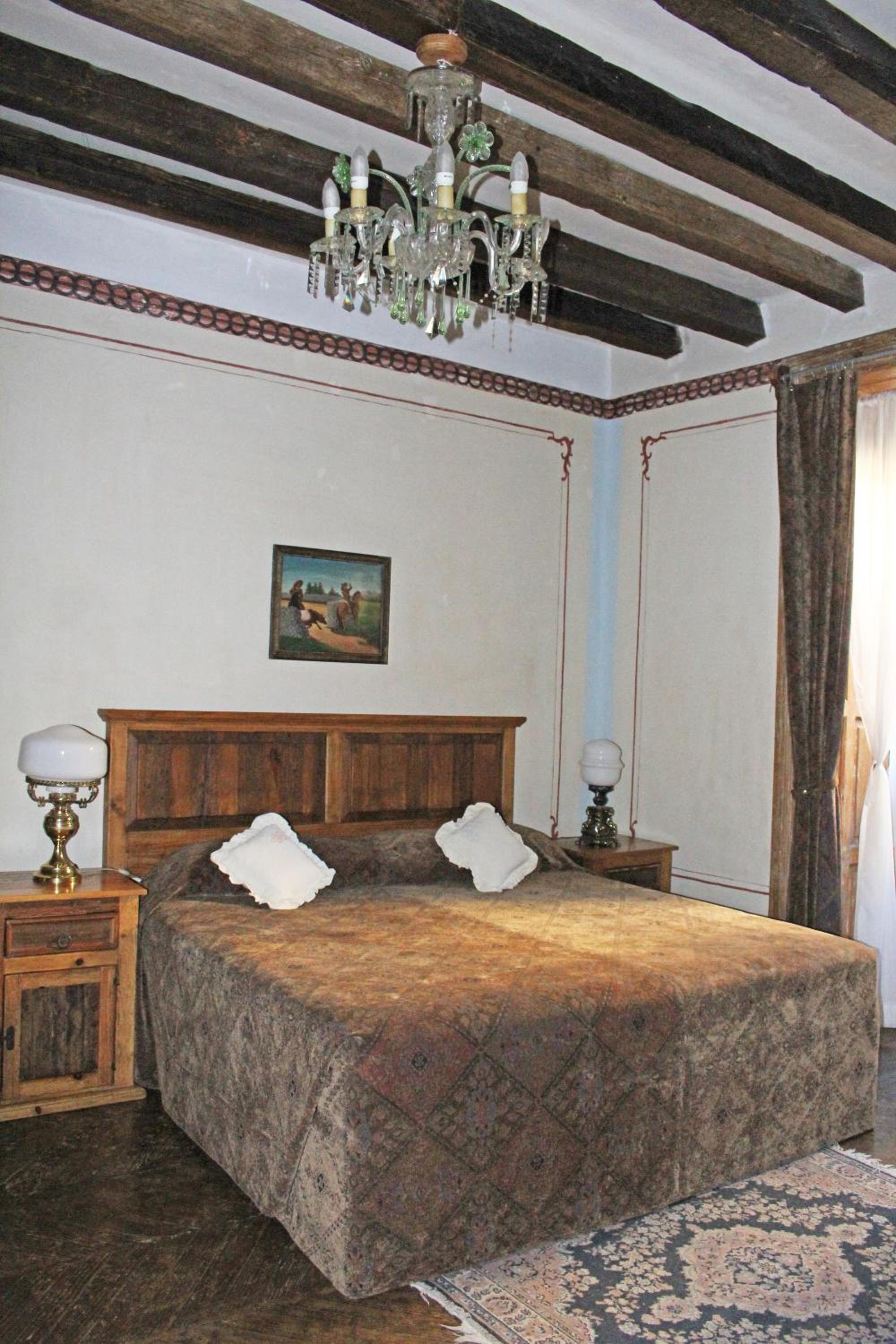 Two-Bedroom Suite - Photo 3