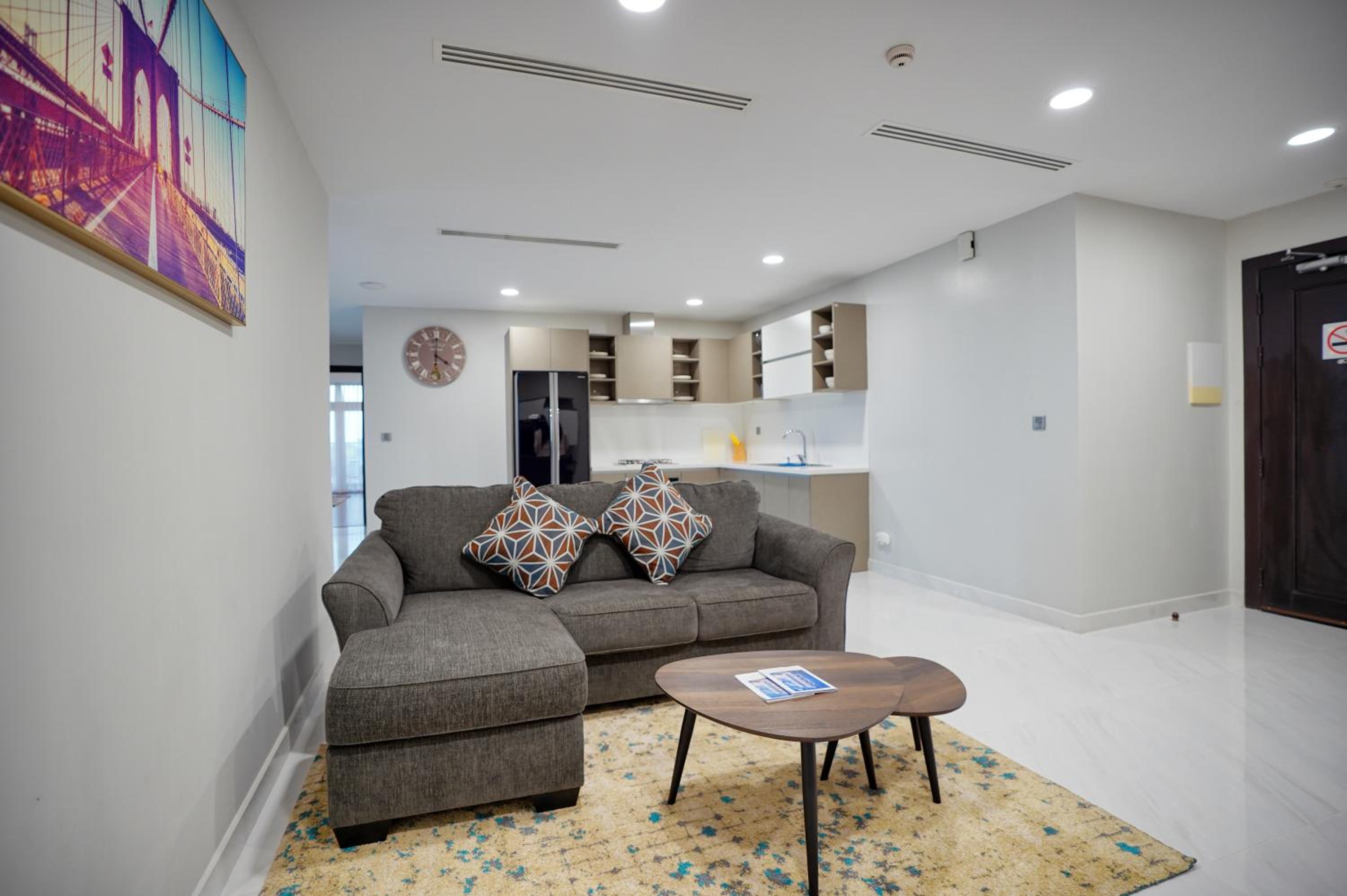 Two-Bedroom Apartment with Balcony photo 3