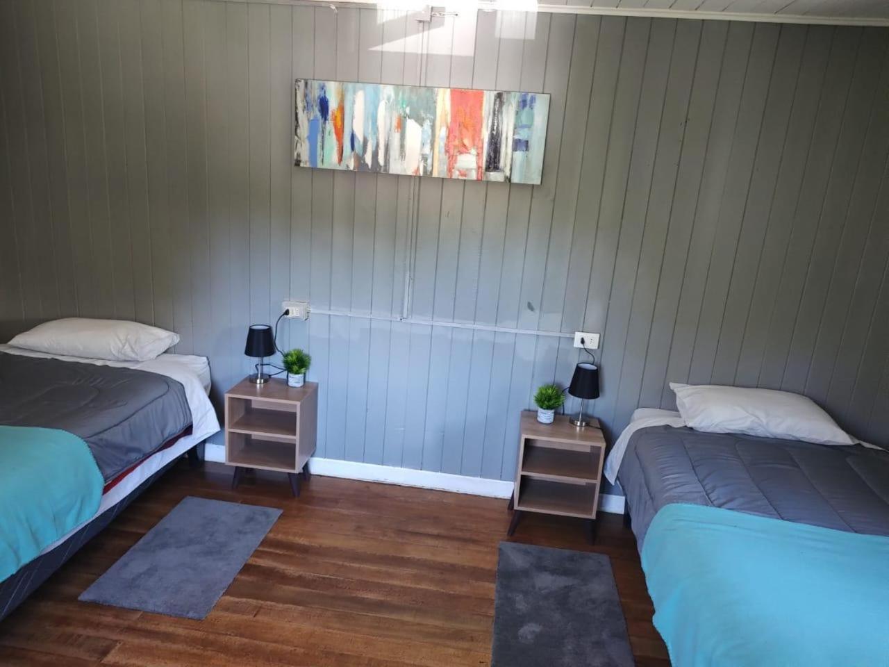 Budget Twin Room photo 2