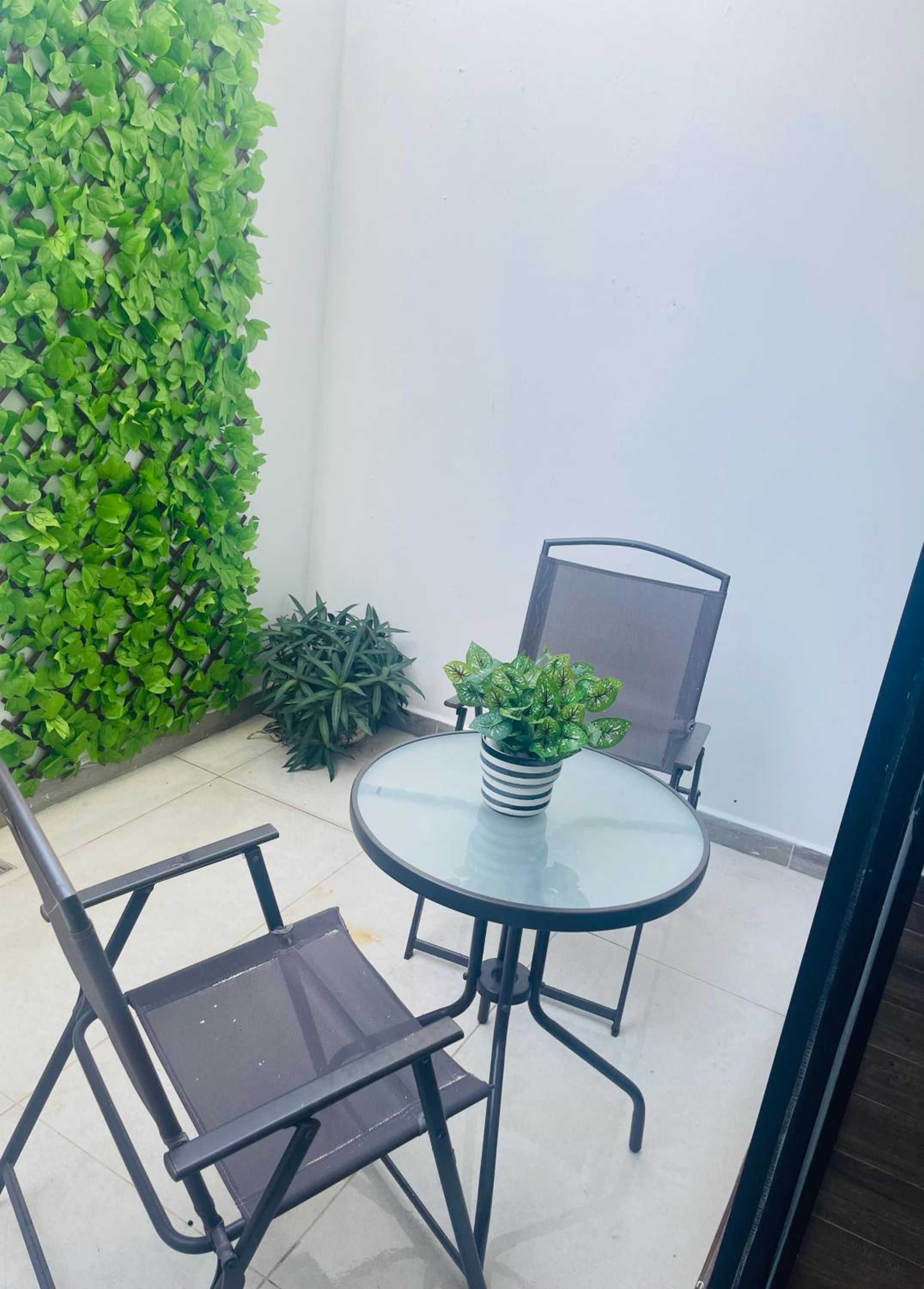 Studio with Terrace - Photo 4