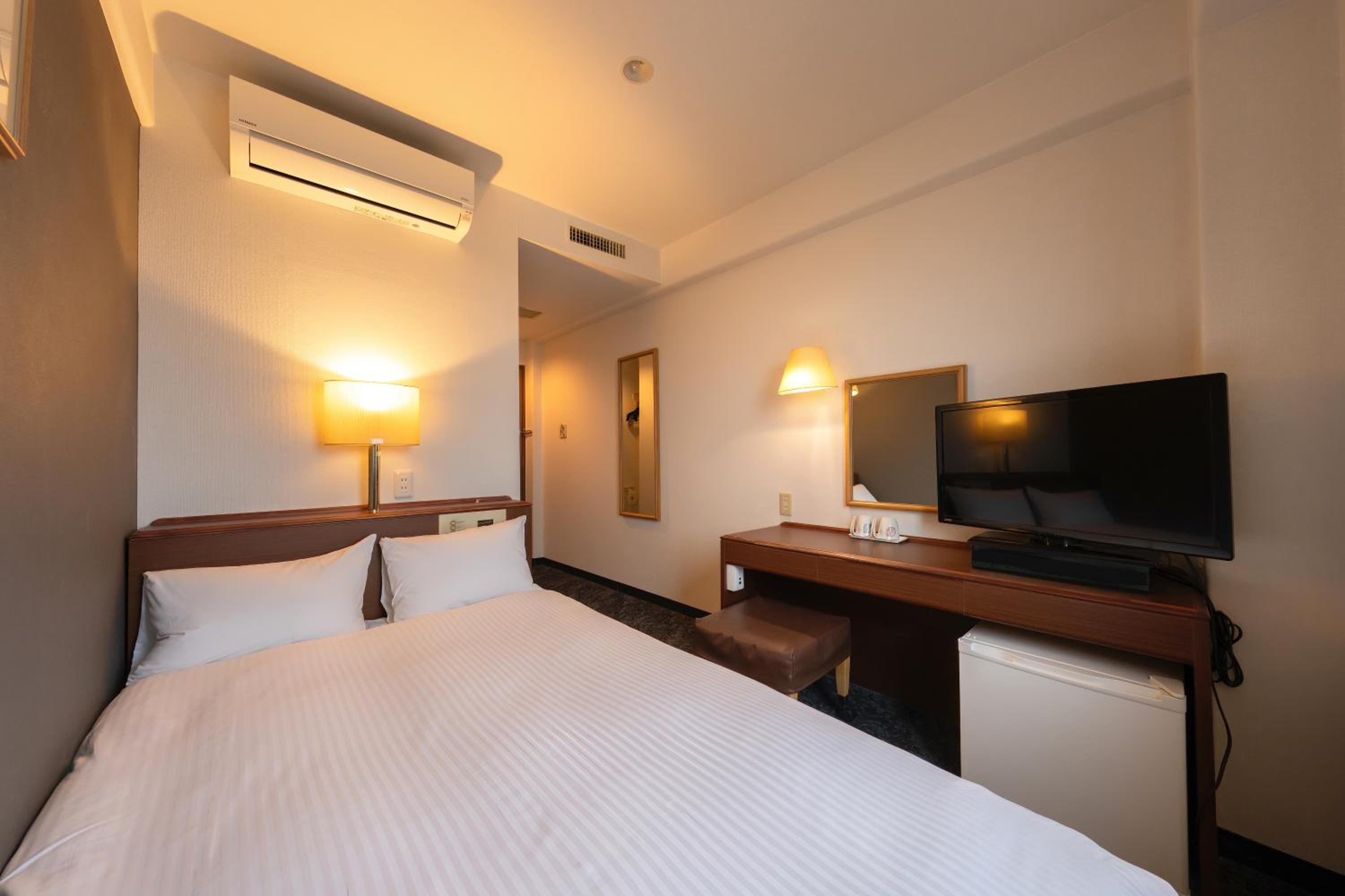 Economy Double Room - Photo 2