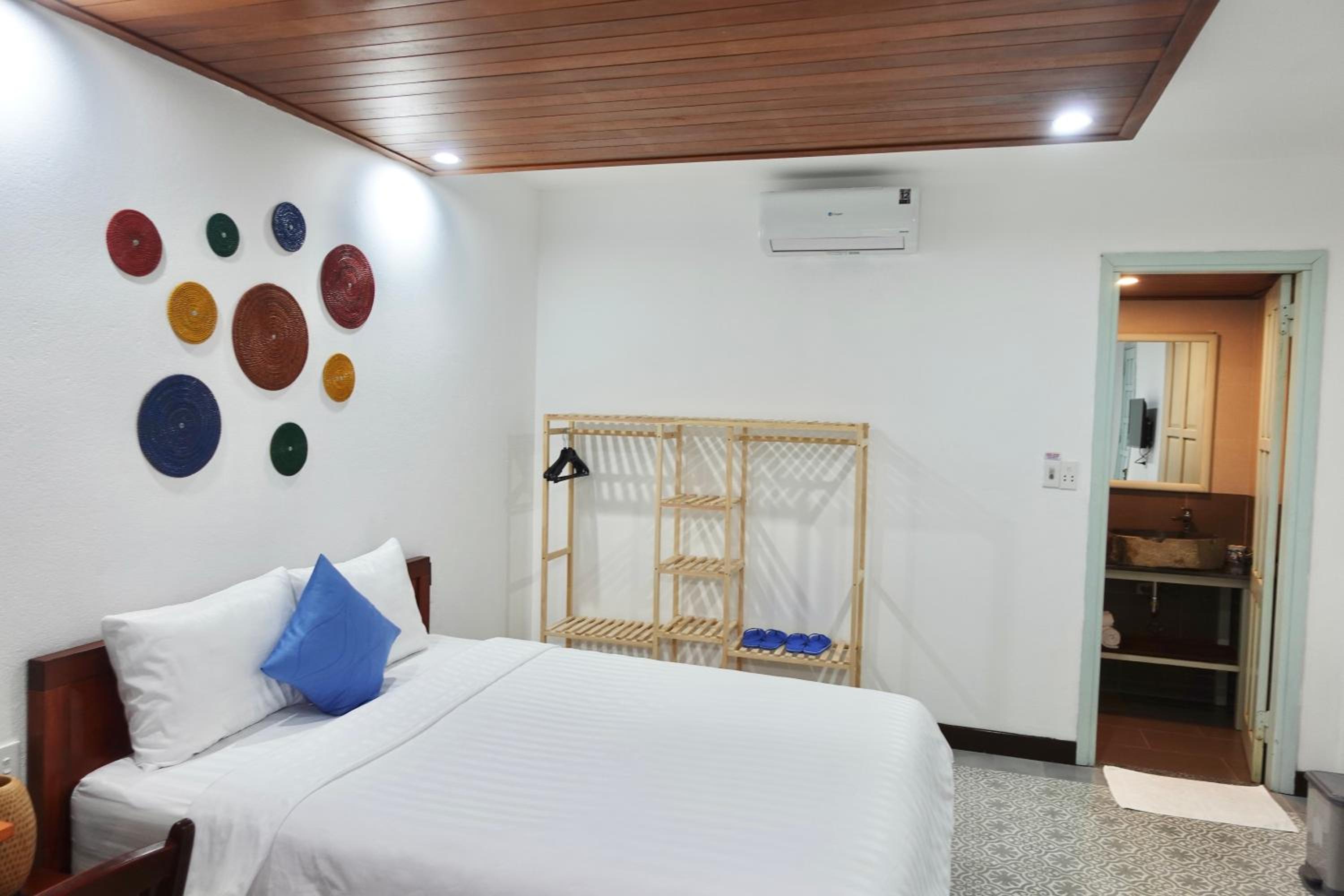Queen Room