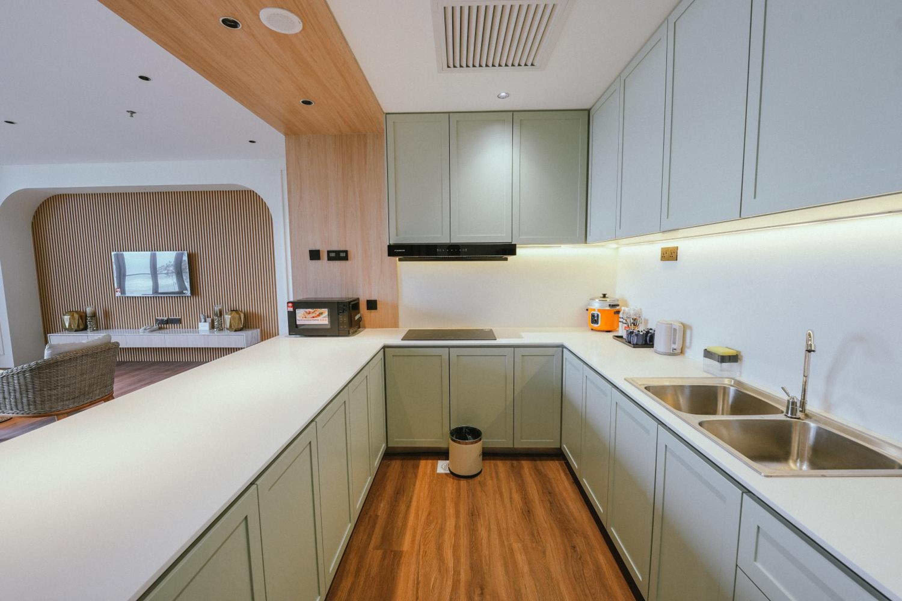 Standard Suite - Photo 30