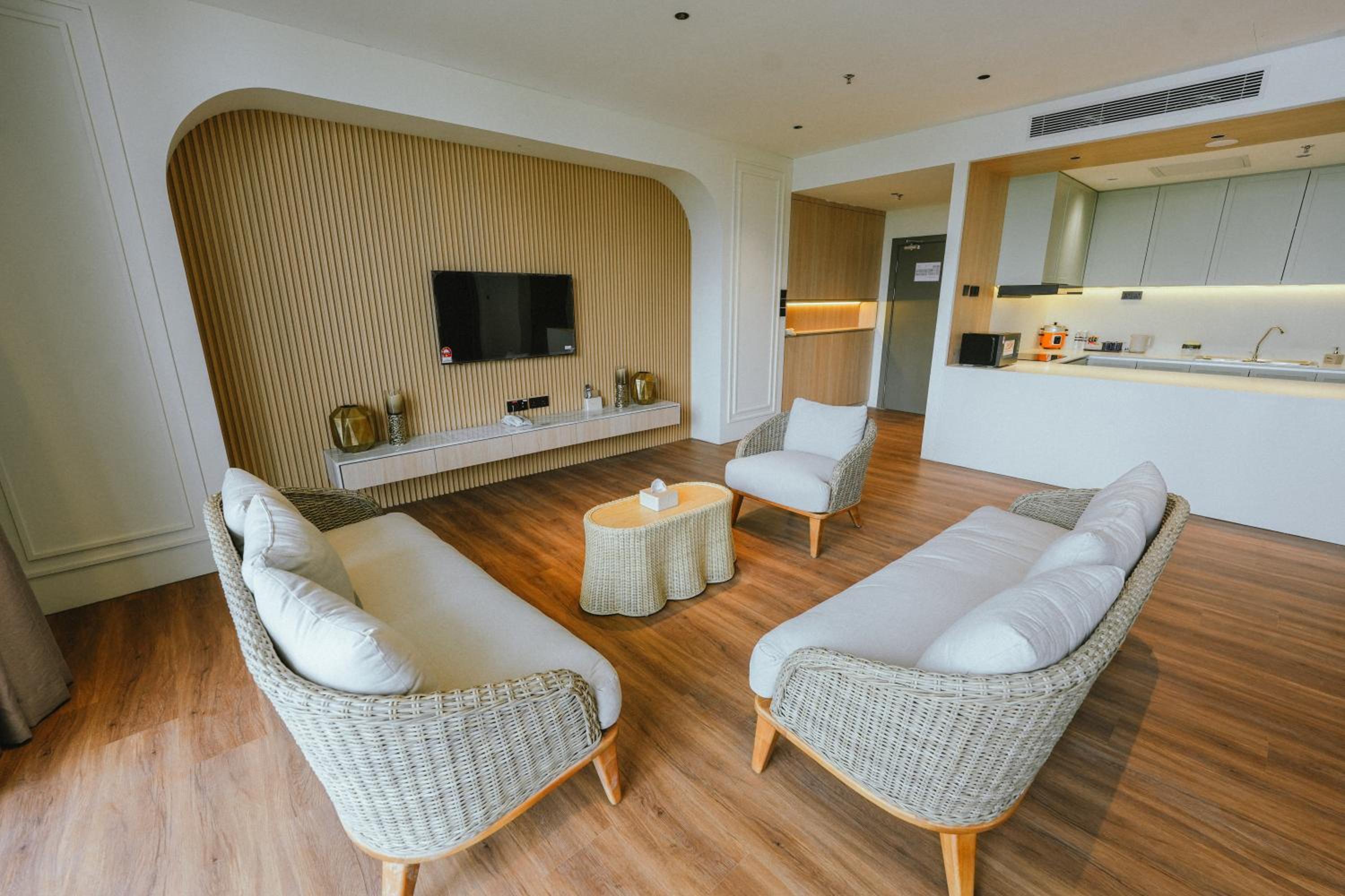Standard Suite - Photo 27