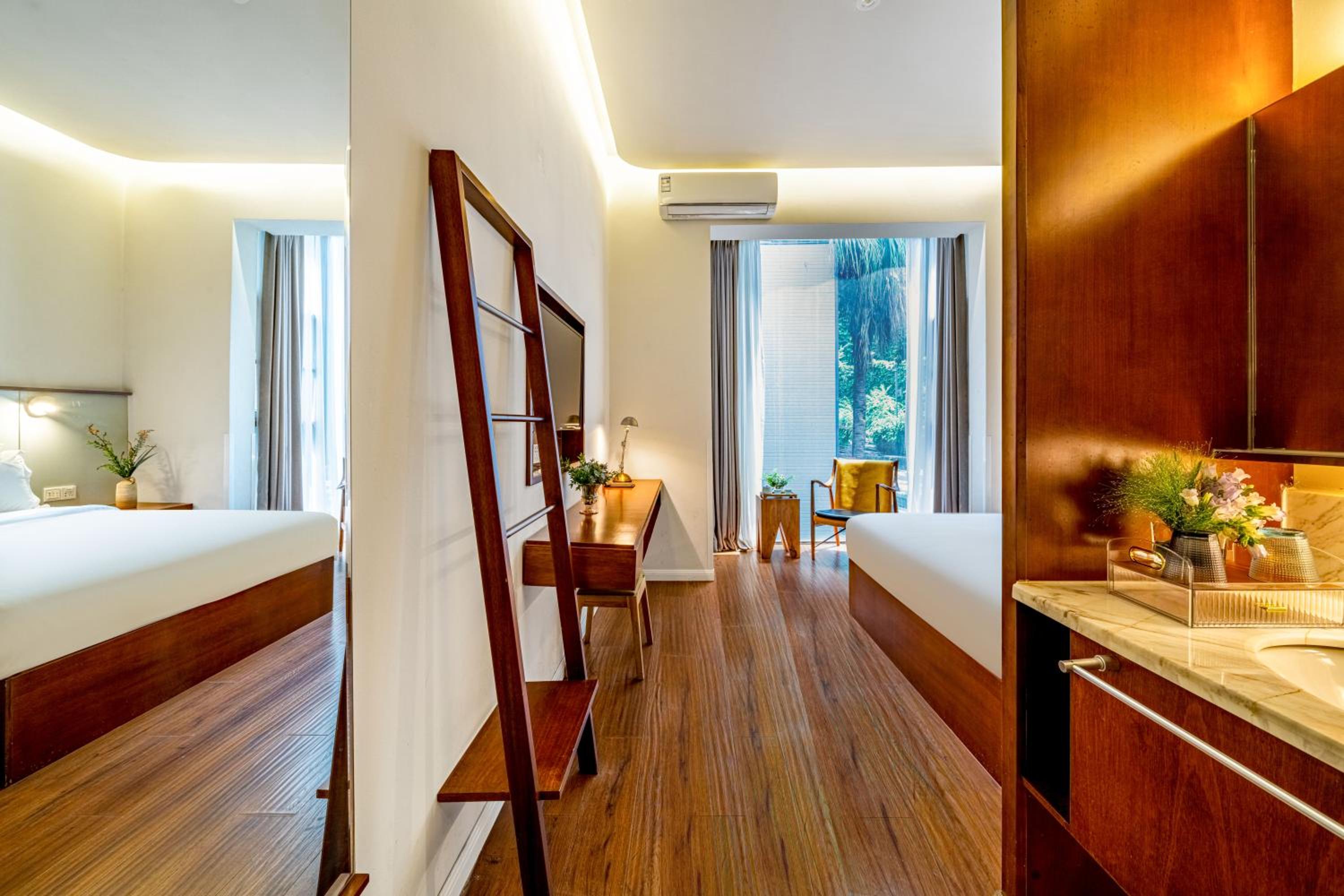 Small Single Room