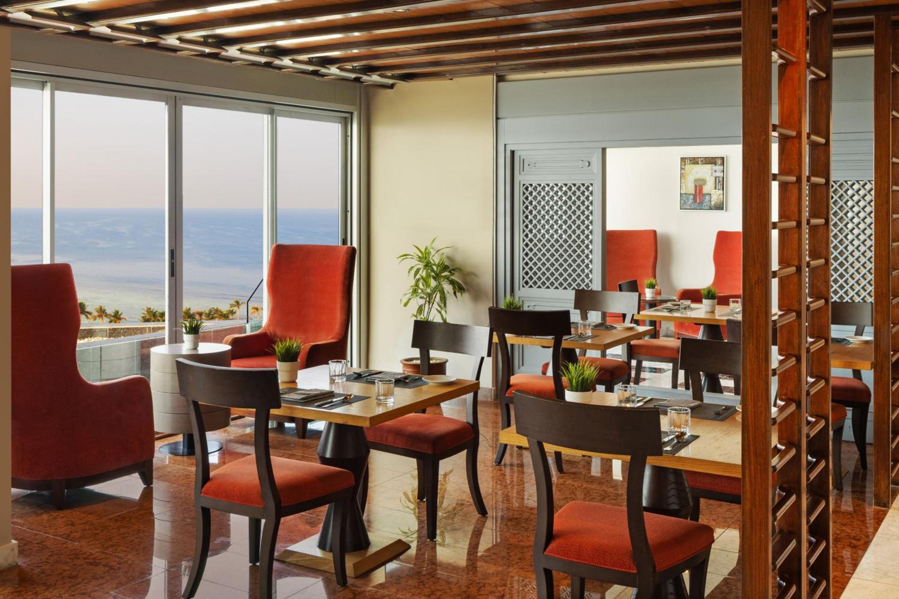 Amiri Suite, Club lounge access, 1 Bedroom Suite, Sea view - Photo 2