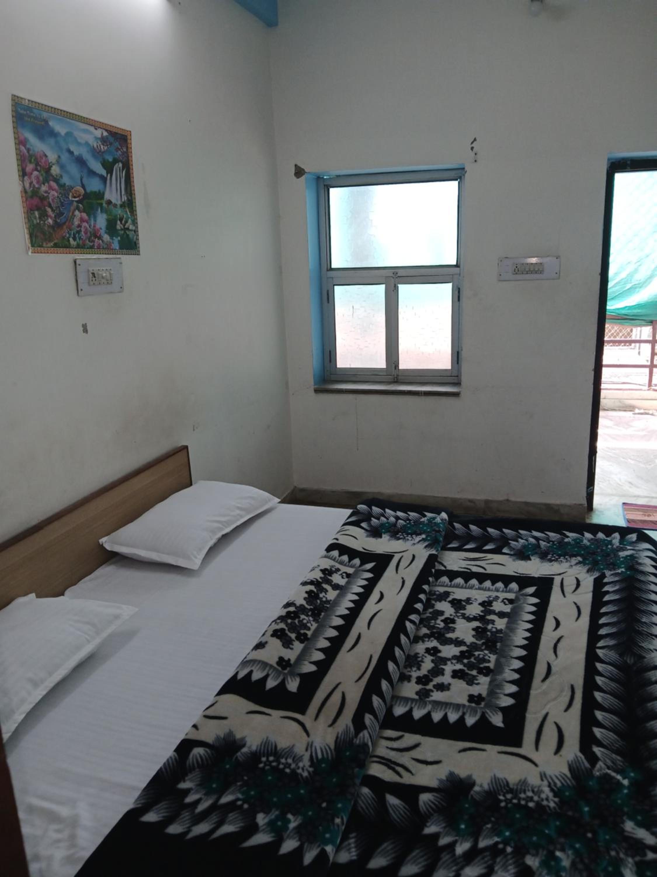 Deluxe King Room photo 1