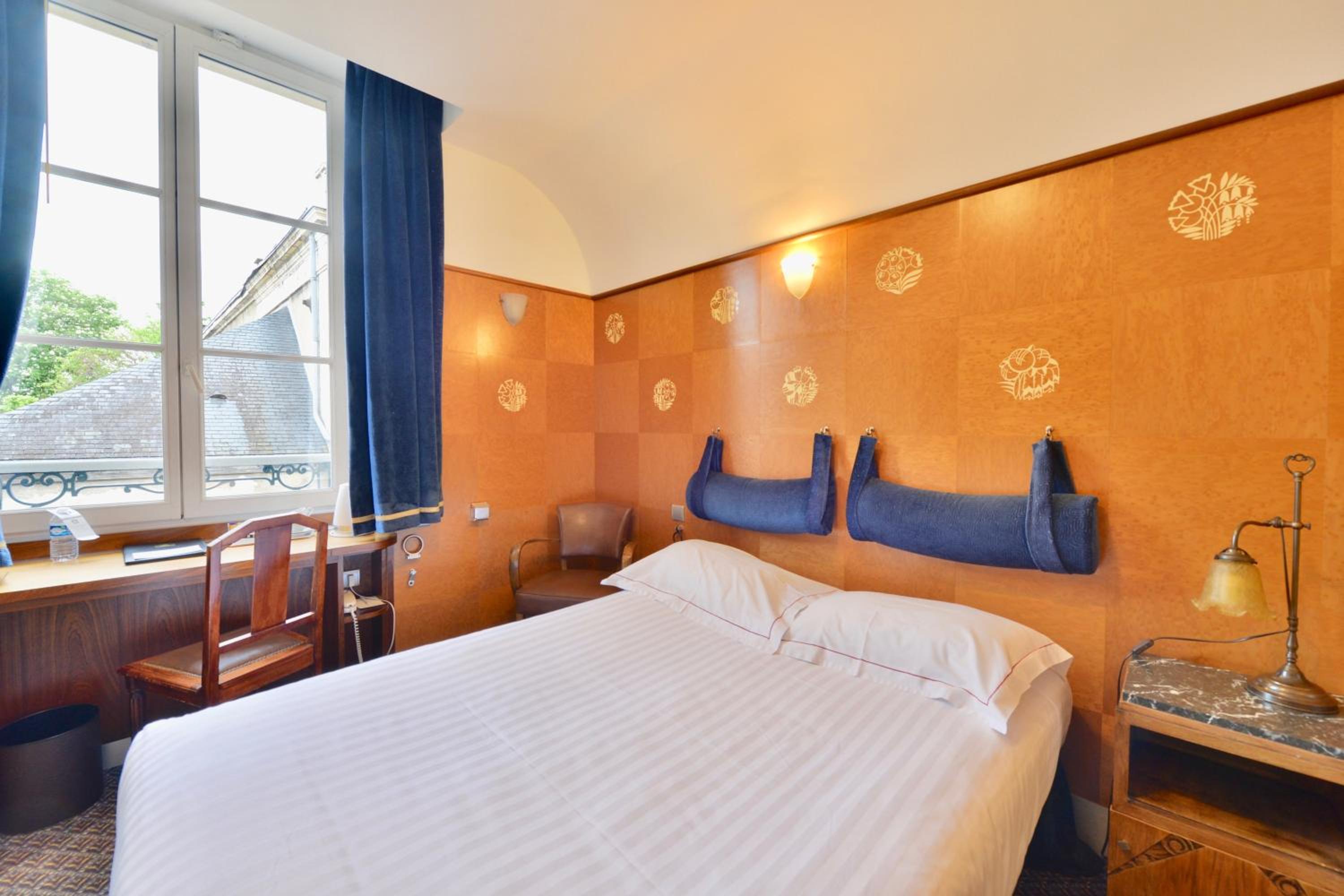 Classic Double Room - Non-Smoking