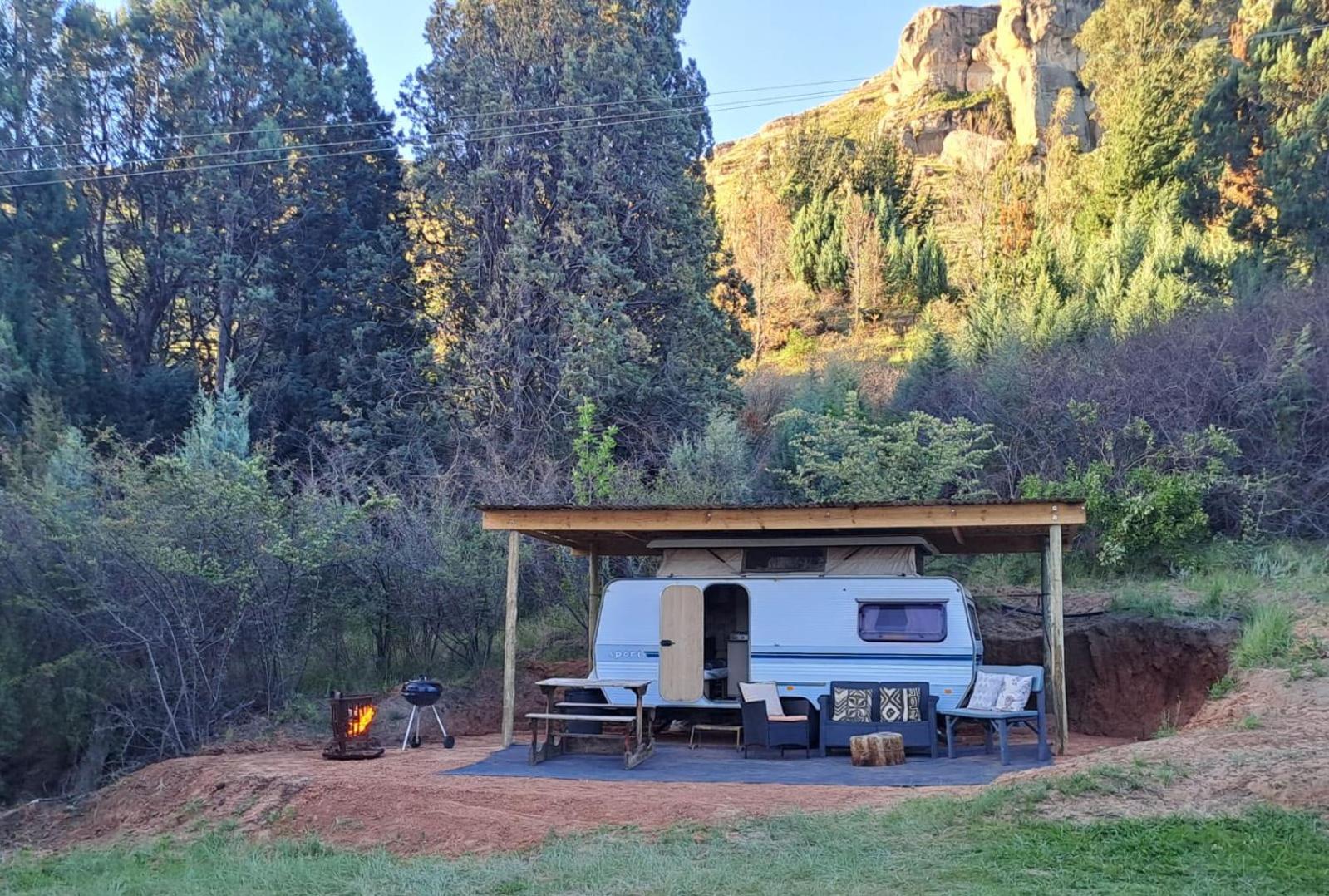 Basic Mobile Home  photo 1