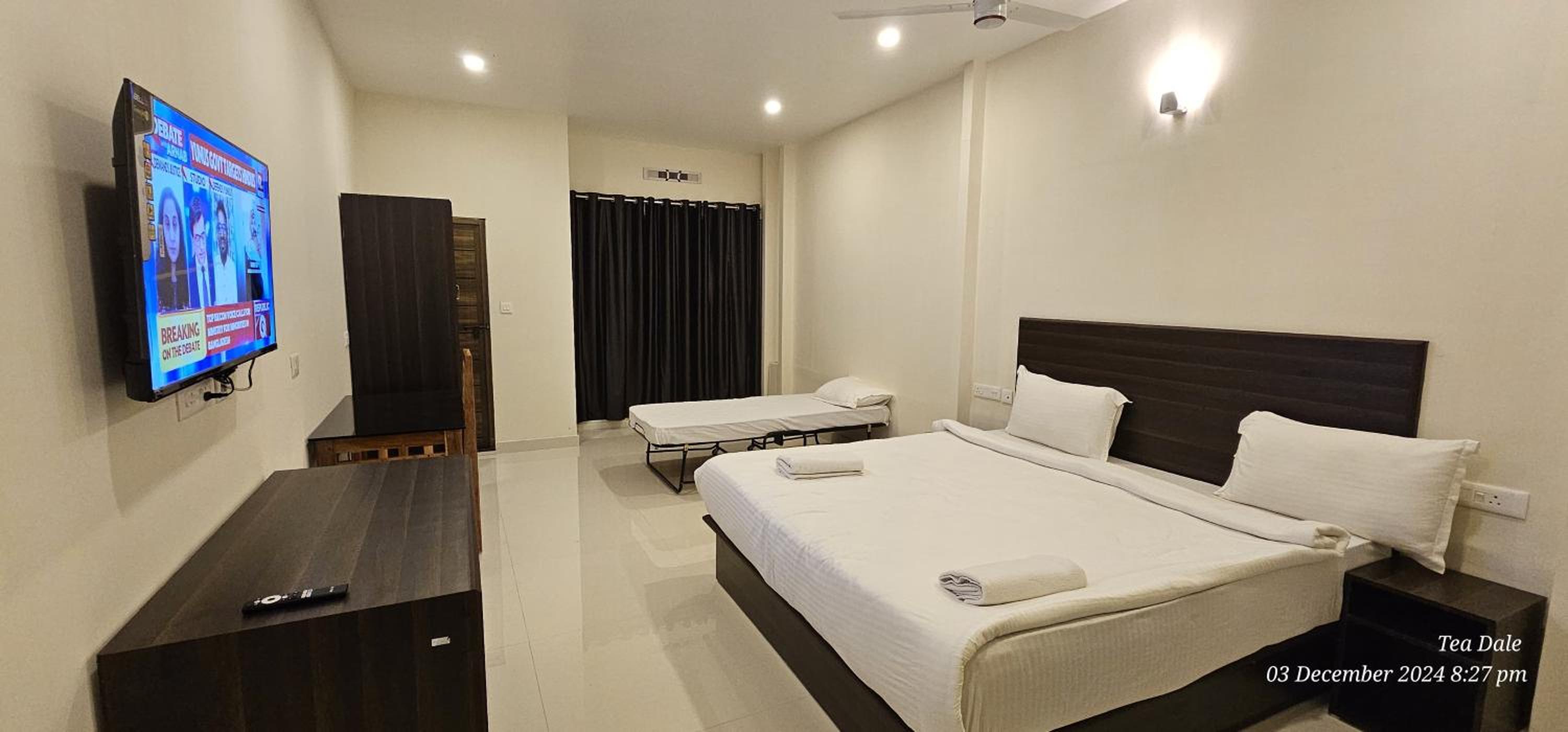 Family Room with Balcony - Photo 1