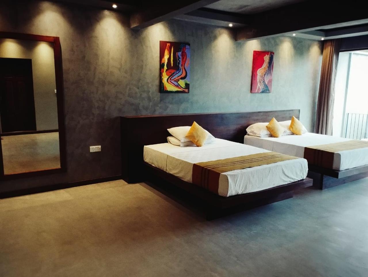 Deluxe Suite photo 2