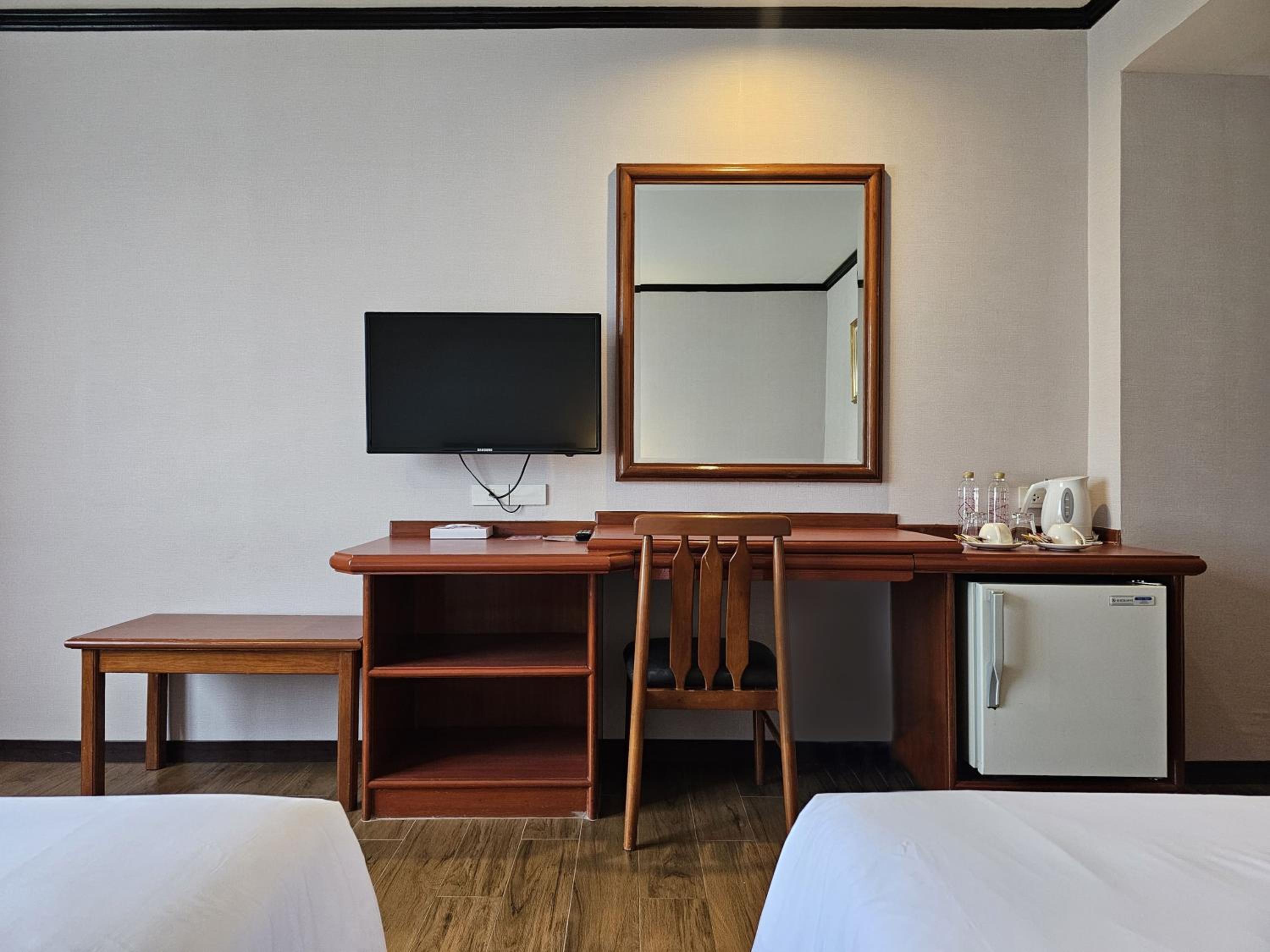 Superior Twin Room photo 3