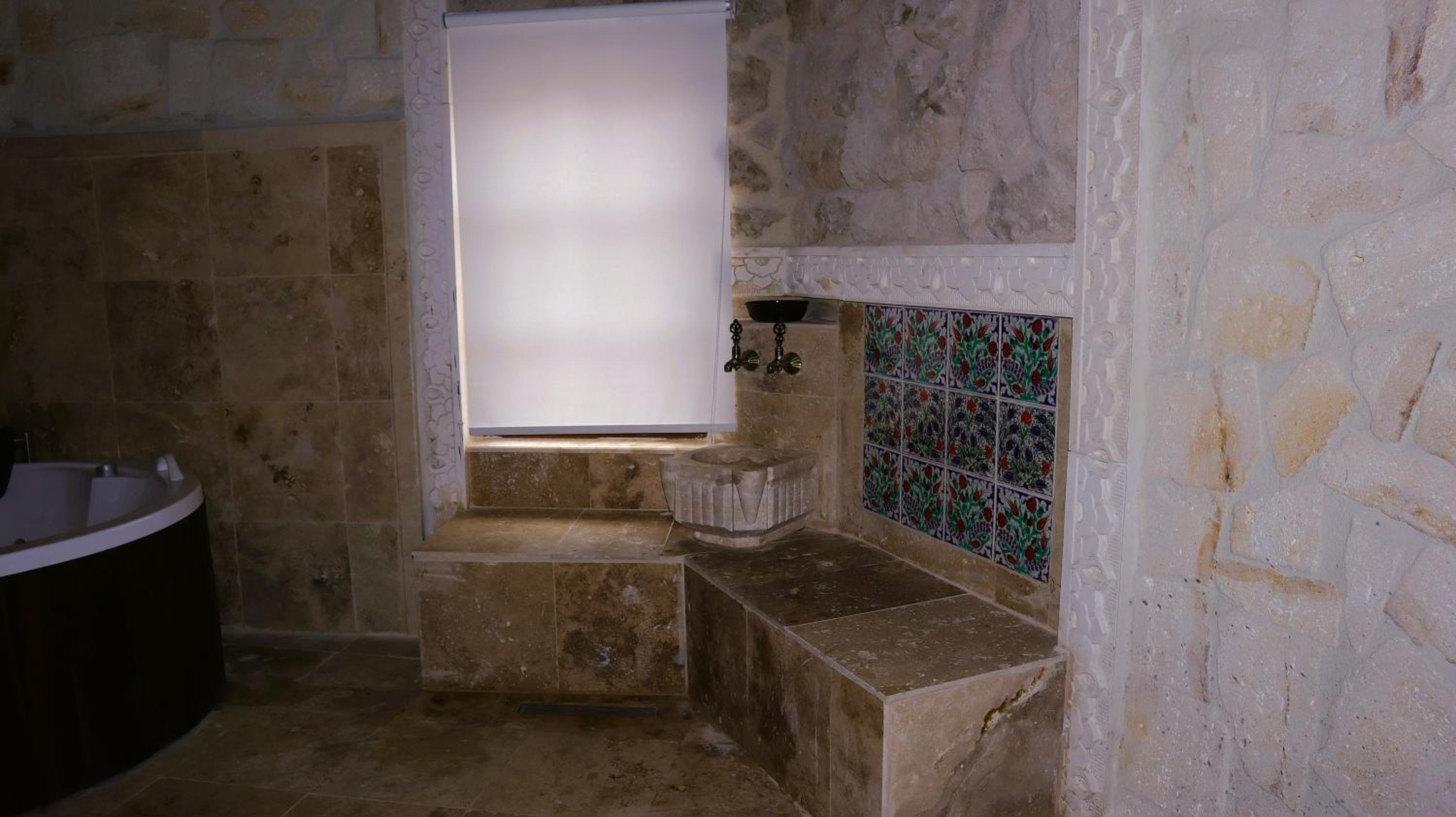 Deluxe Suite photo 2
