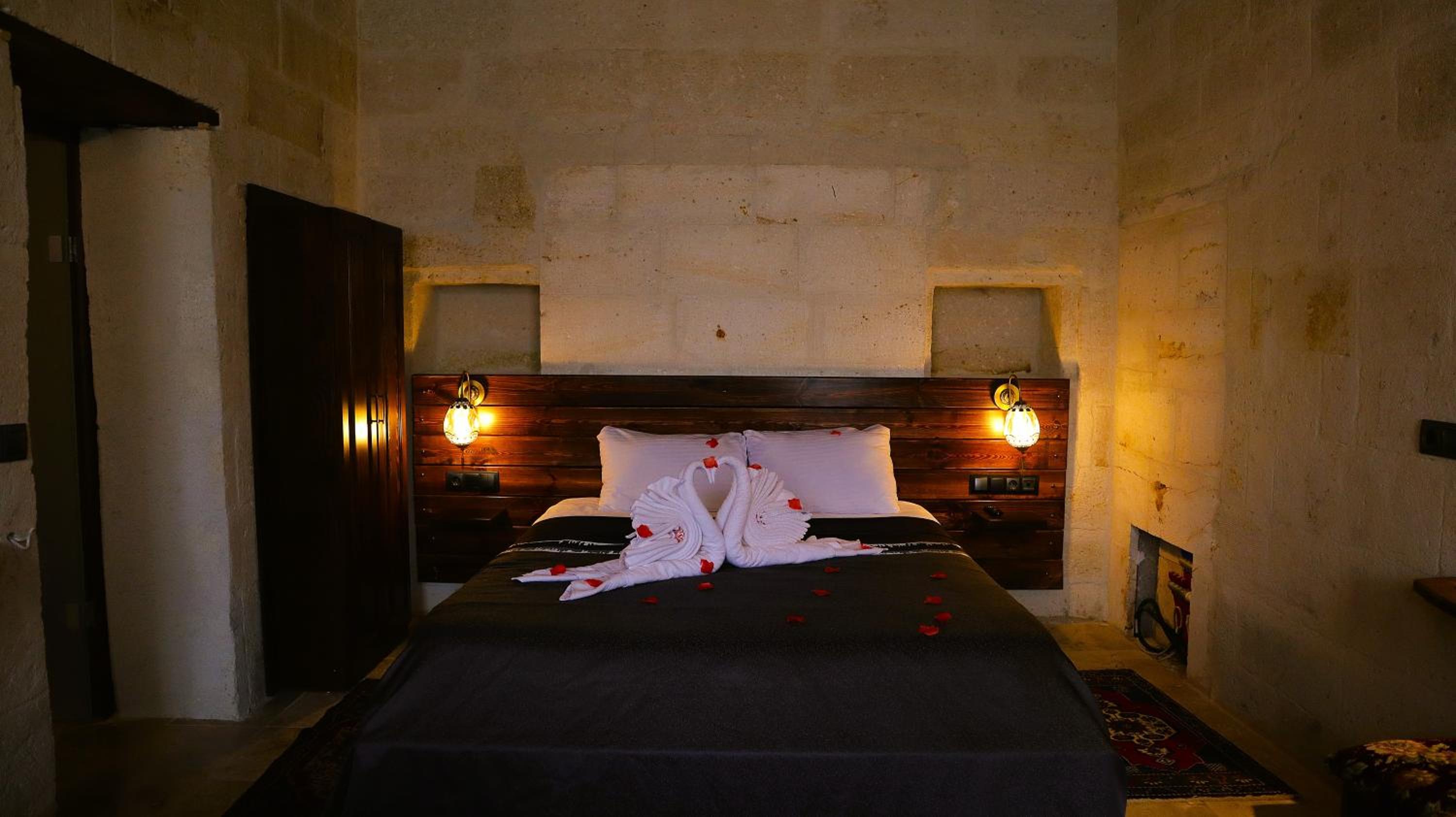 Deluxe Suite photo 3