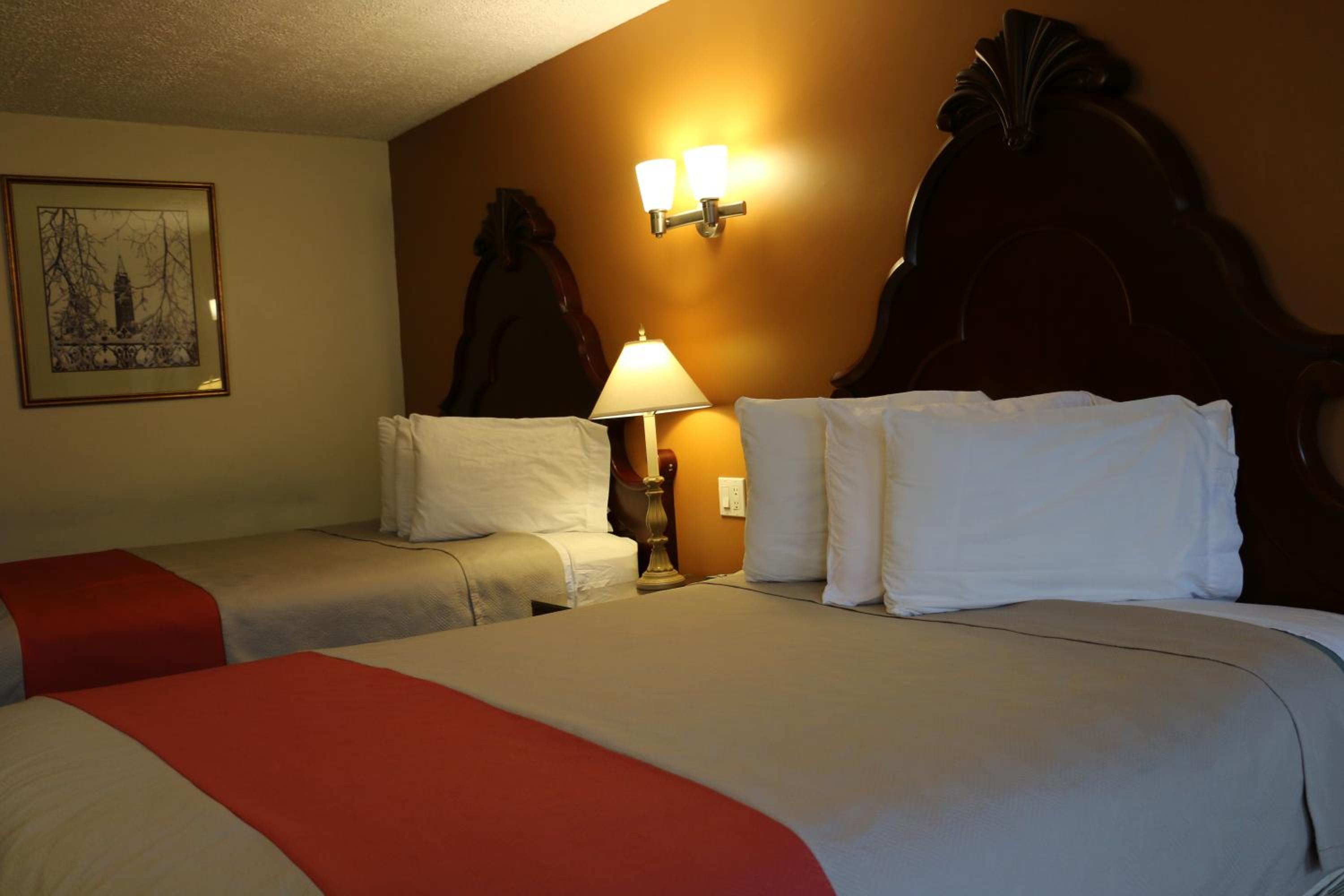 Queen Room With Two Queen Beds