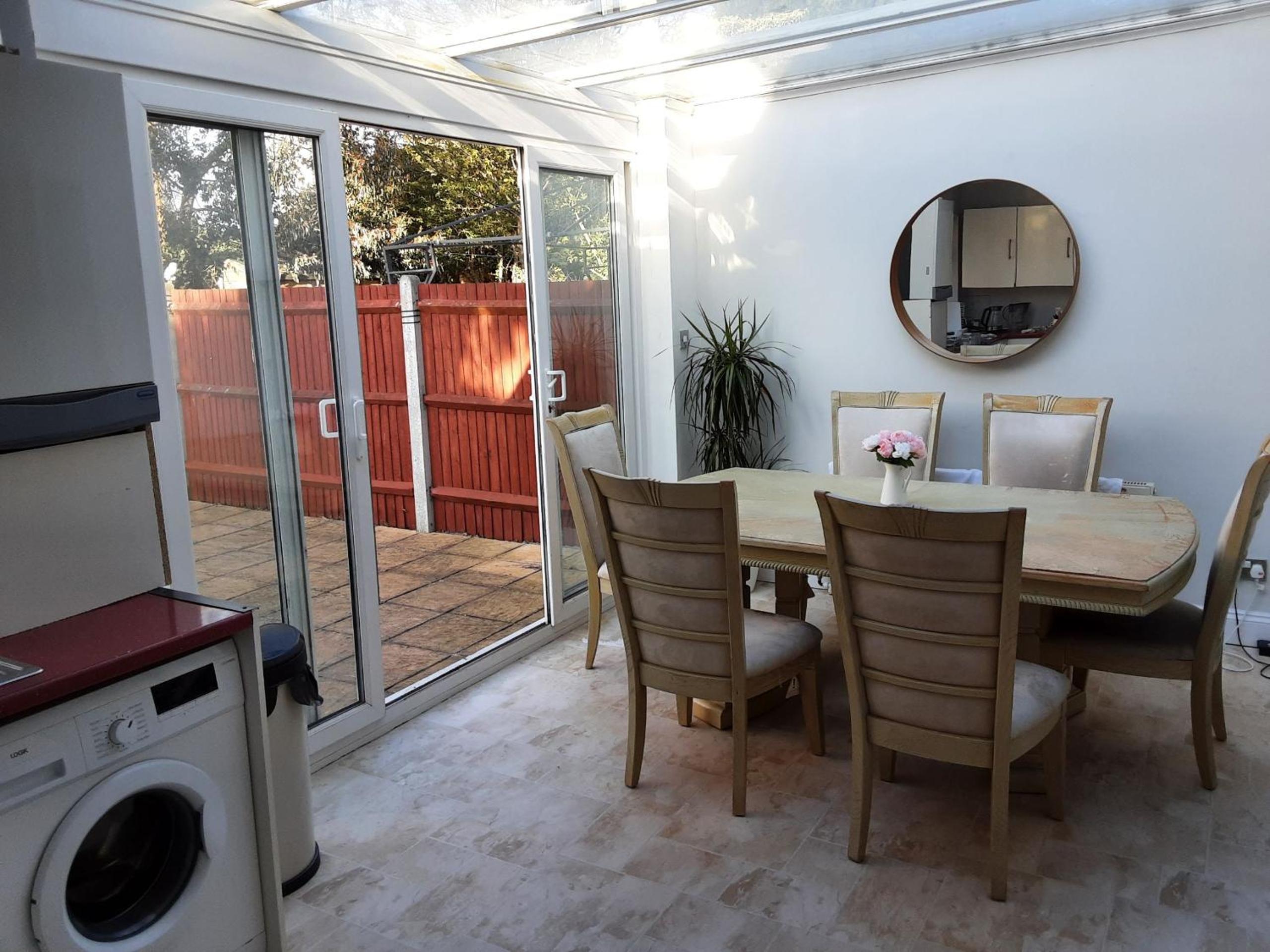 Double Room with Private External Bathroom photo 1