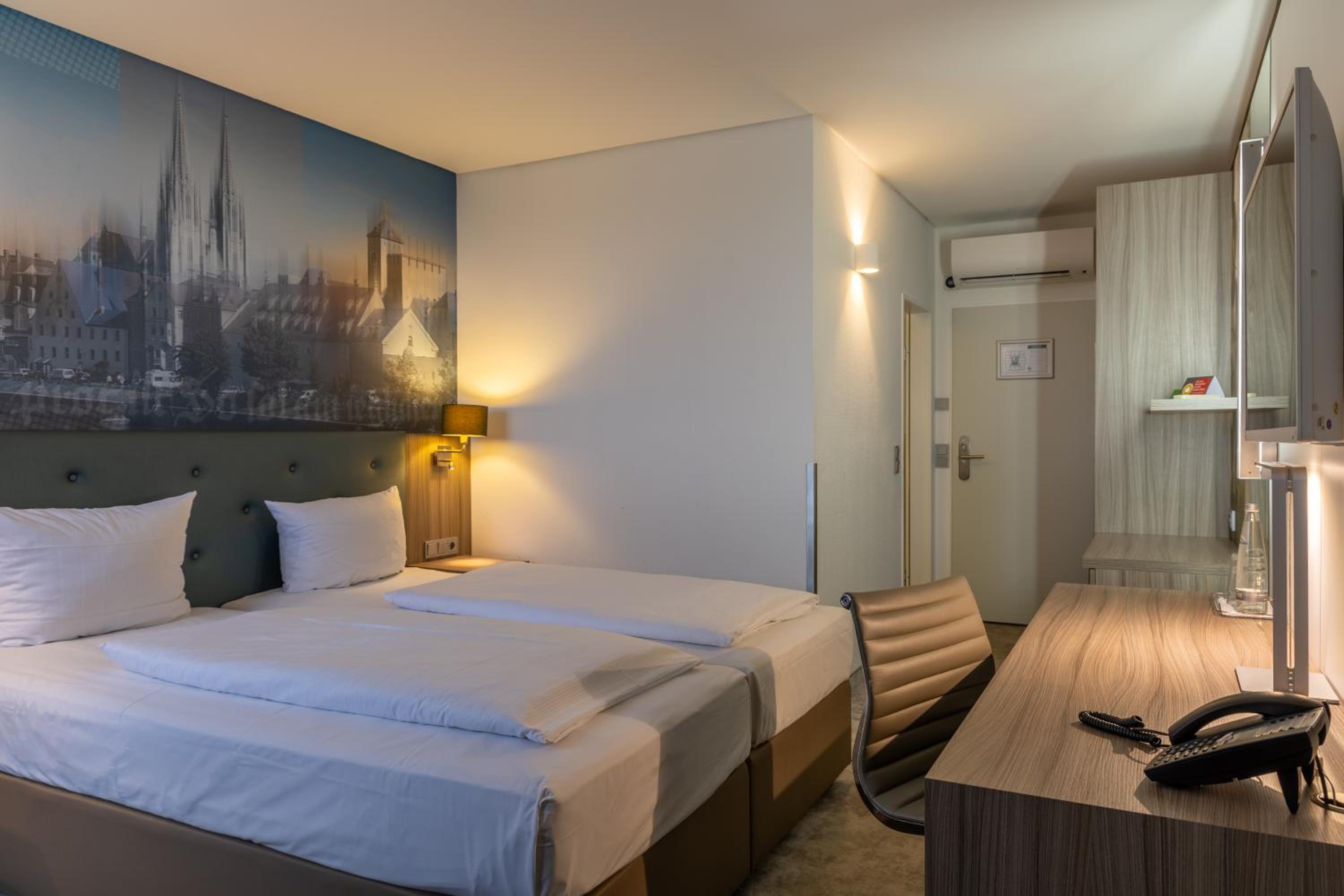 Standard Double Room with Air Conditioning