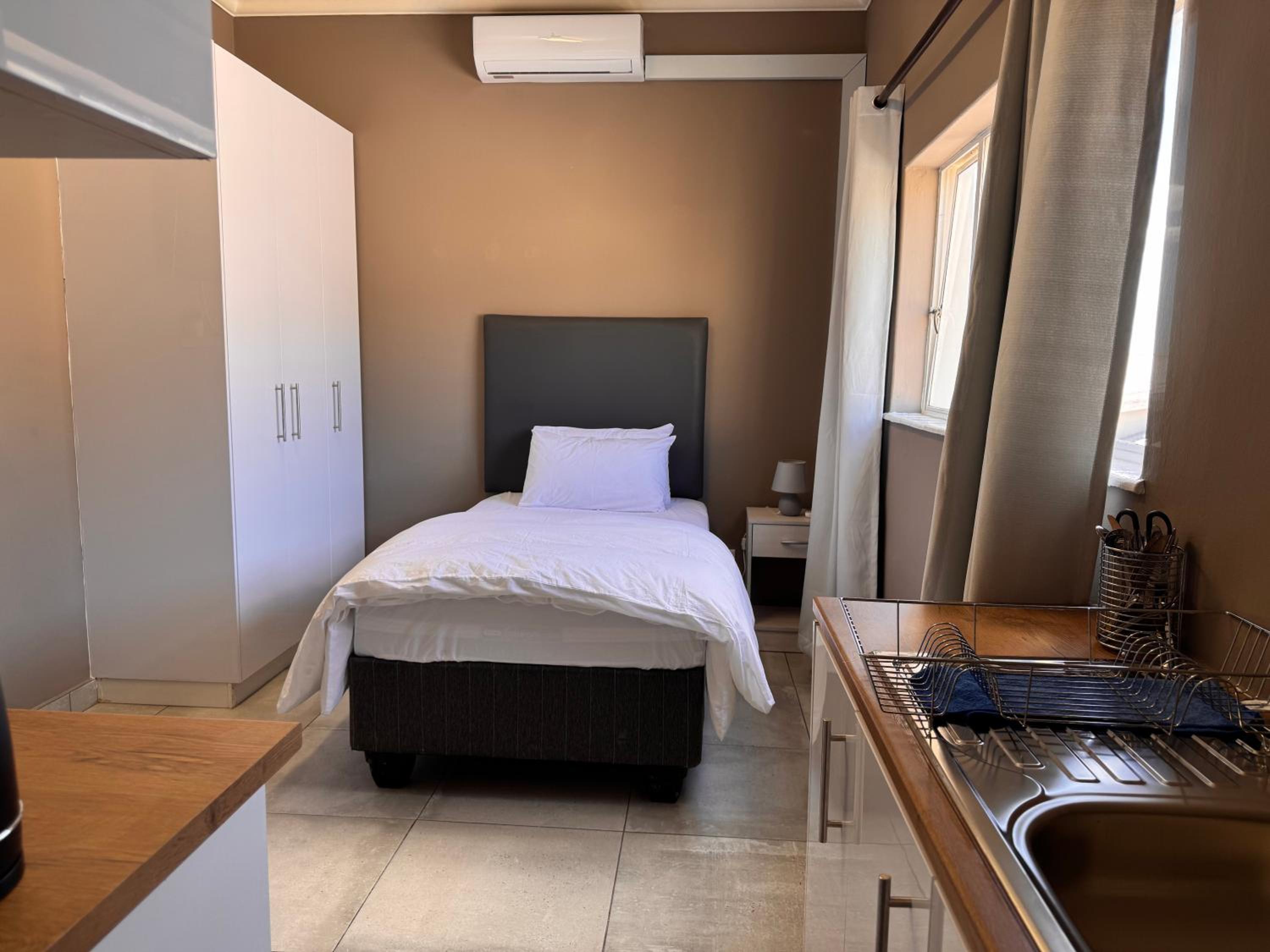 Budget Single Room