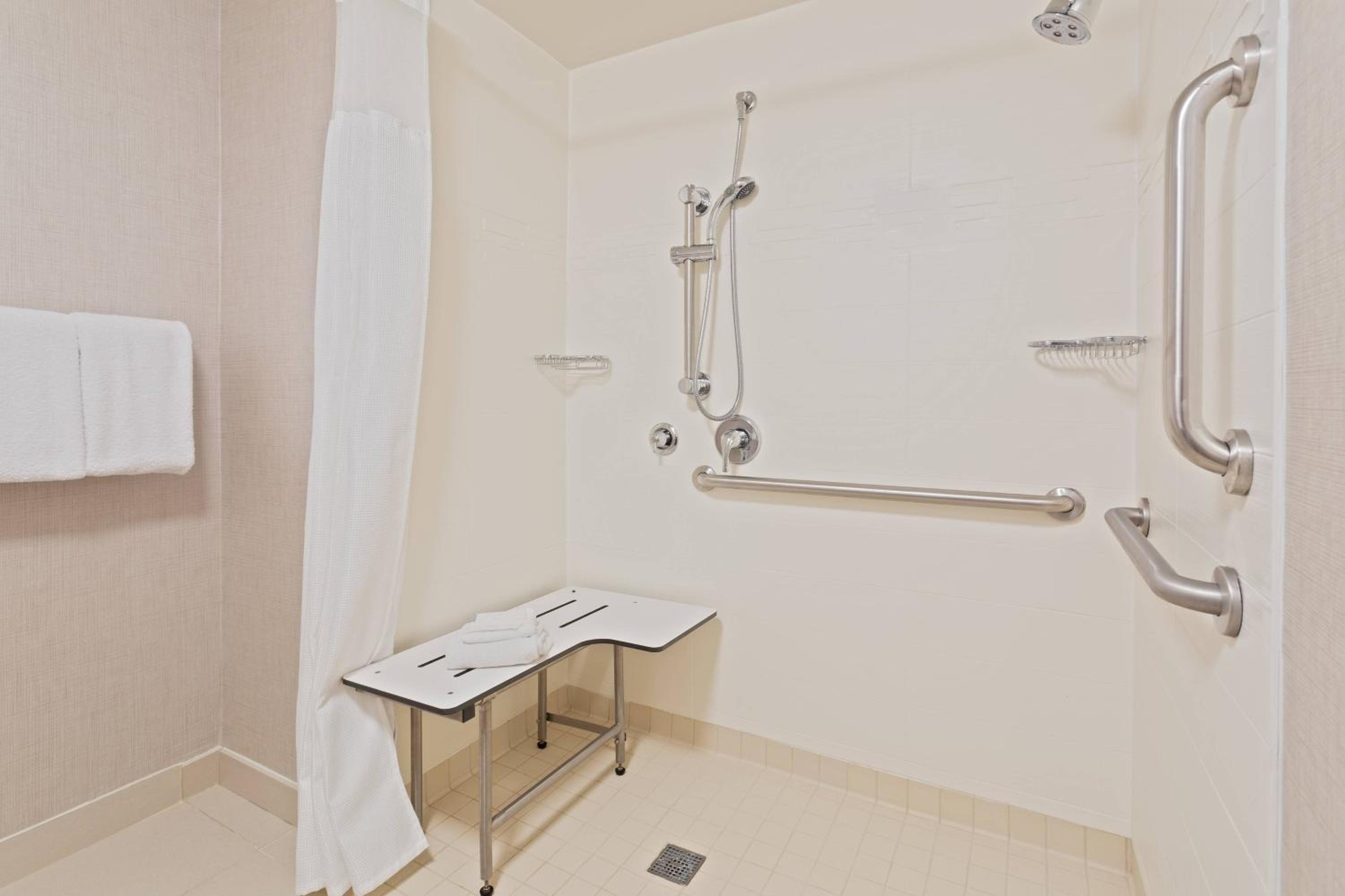 Two-Bedroom Suite - Hearing Accessible