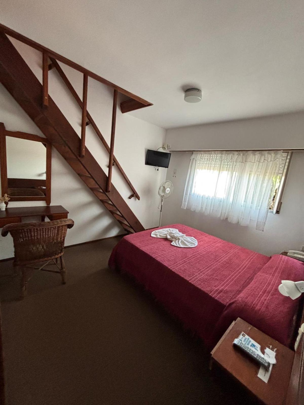 Large Single Room