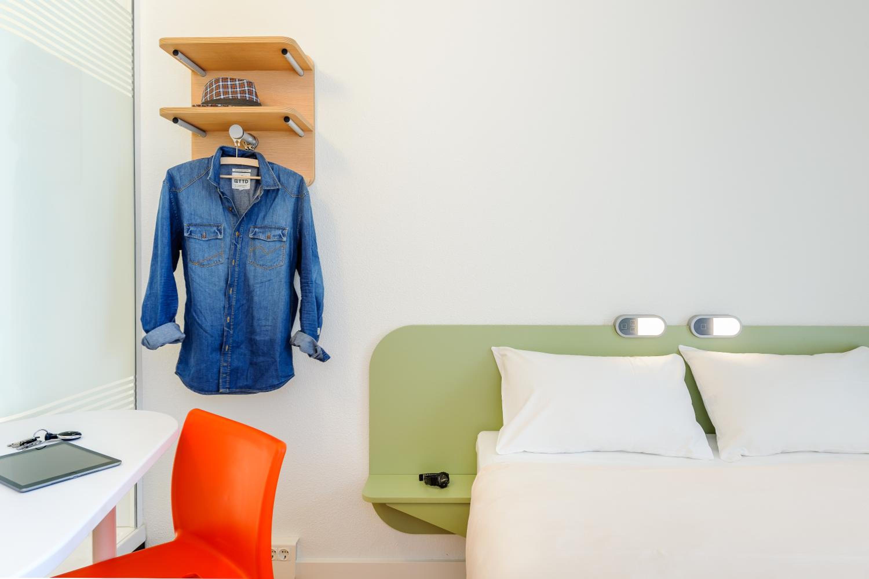 Standard Double Room - Photo 3