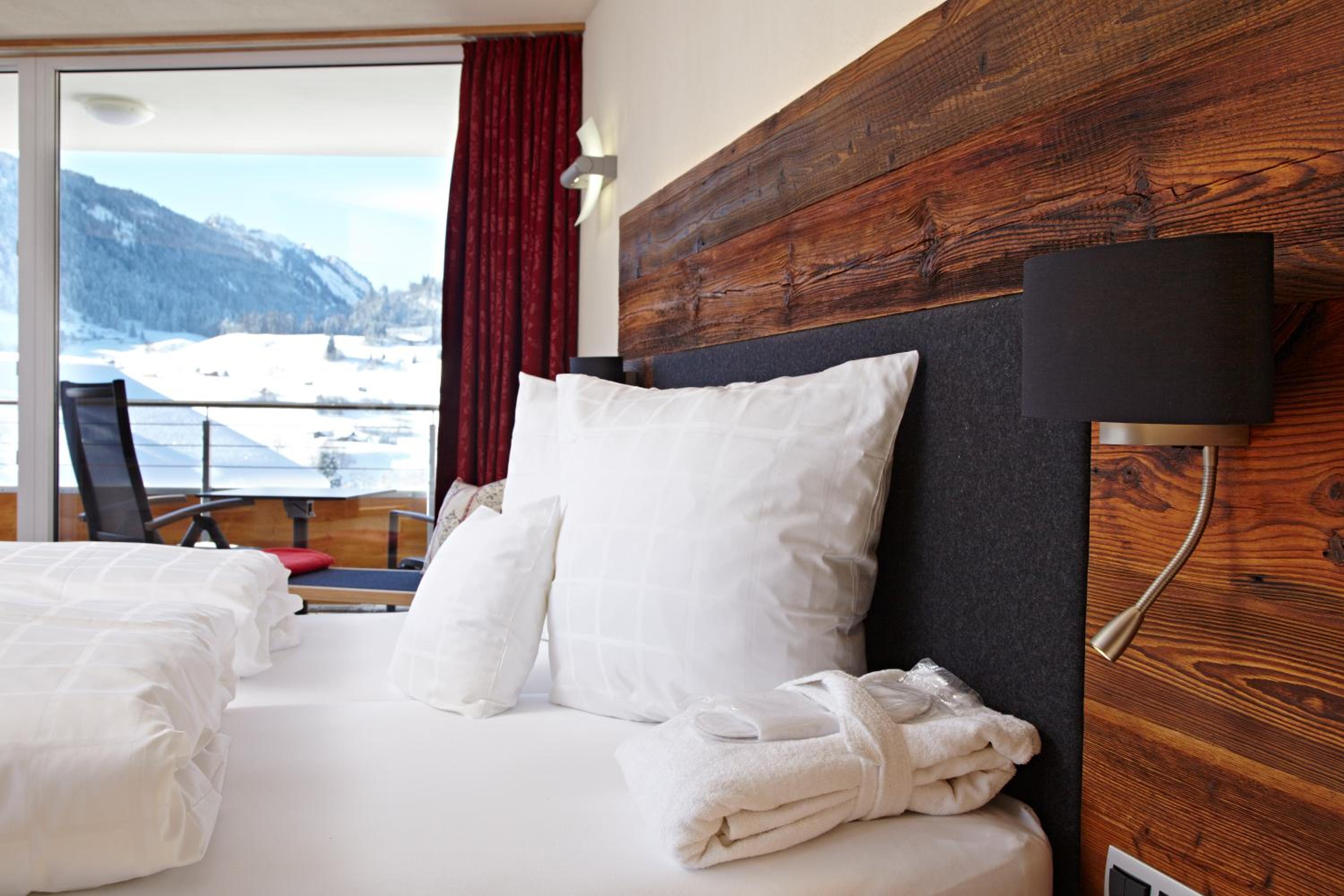 Double Room - Photo 11