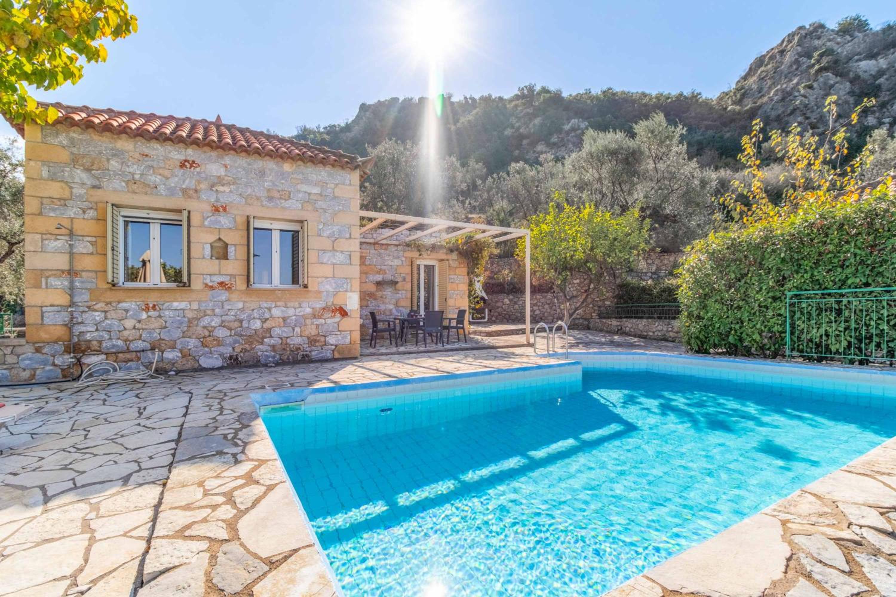 Villa photo 1