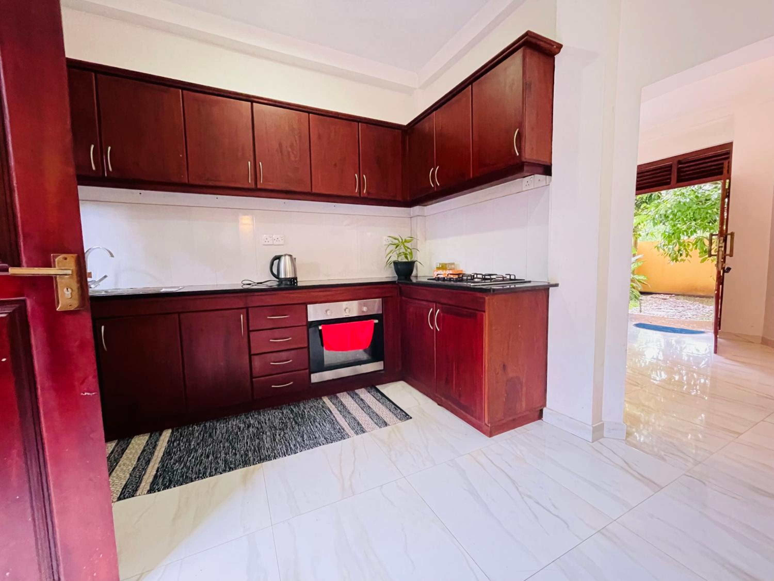 Apartment - Ground Floor photo 3