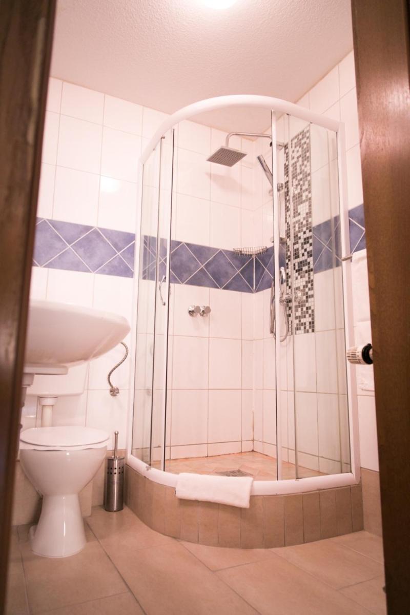 Standard Twin Room photo 3