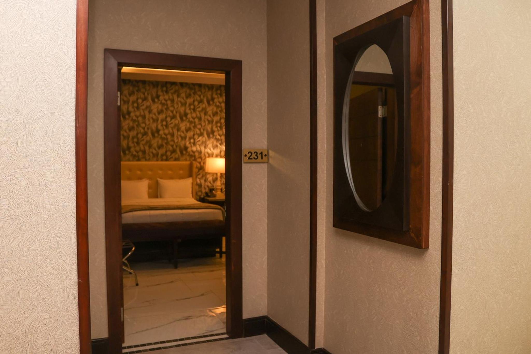 Double Room - Photo 3