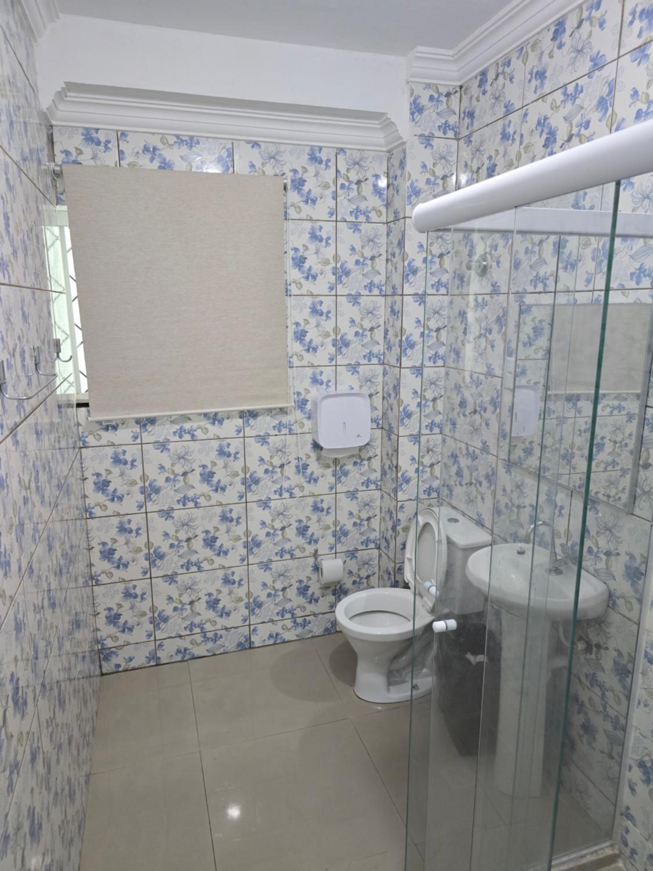 Family Room with Private Bathroom photo 1