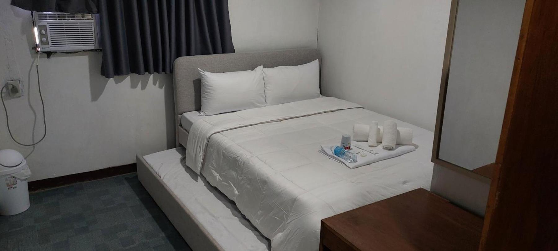 Deluxe Double Room with Extra Bed