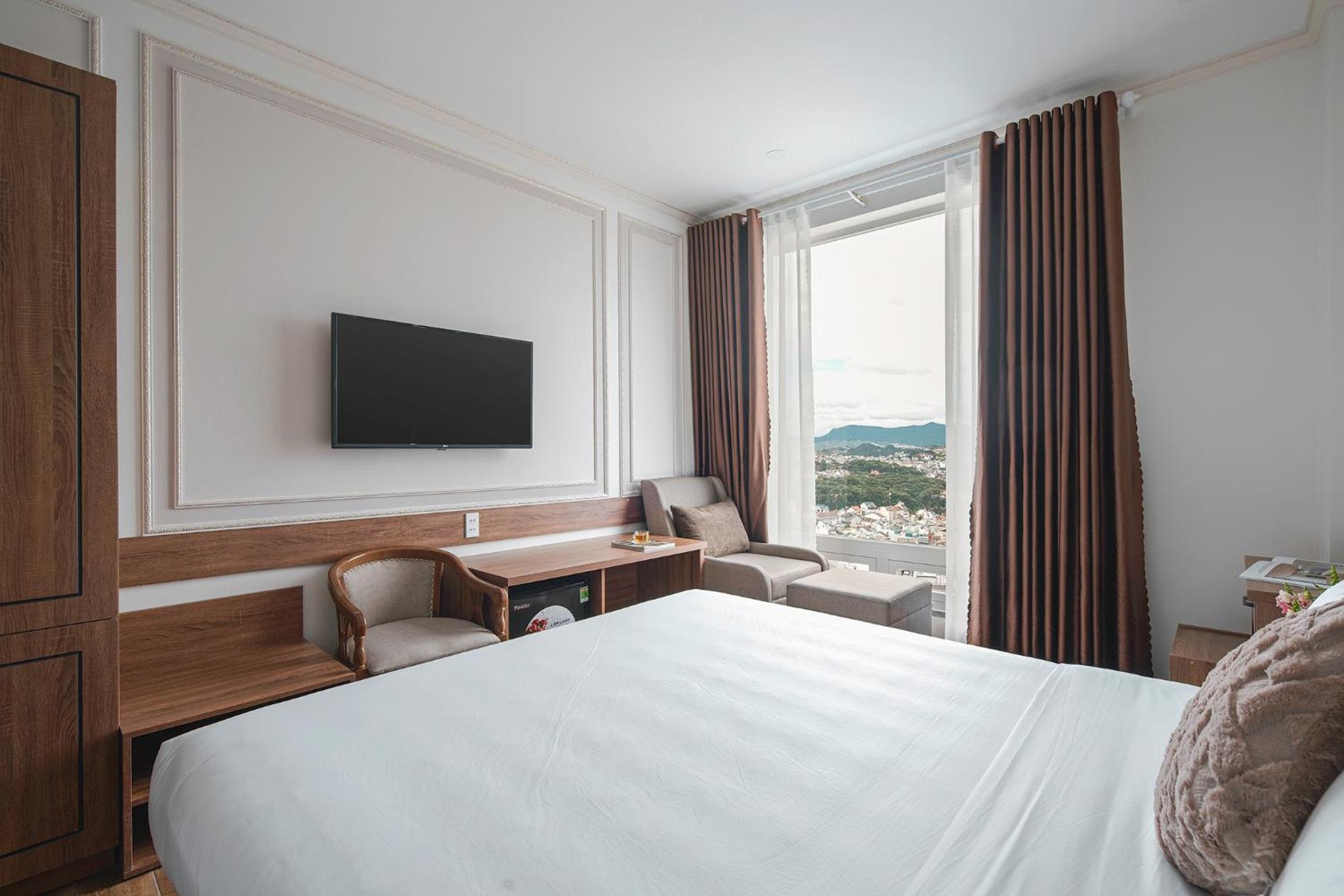 Deluxe Double Room - Photo 3
