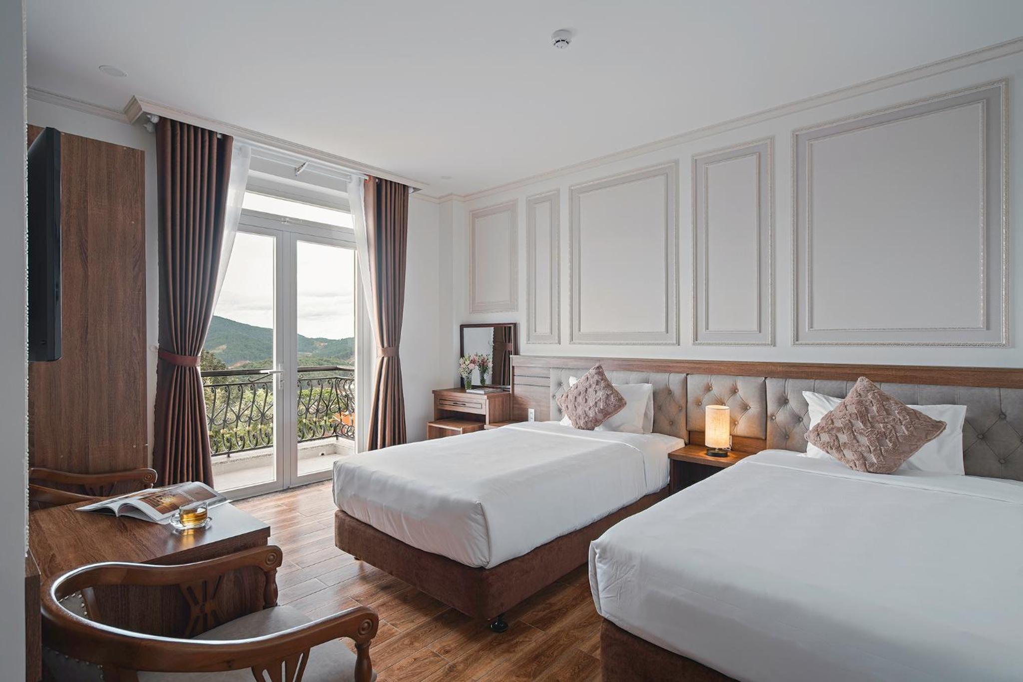 Twin Room with Mountain View - Photo 6