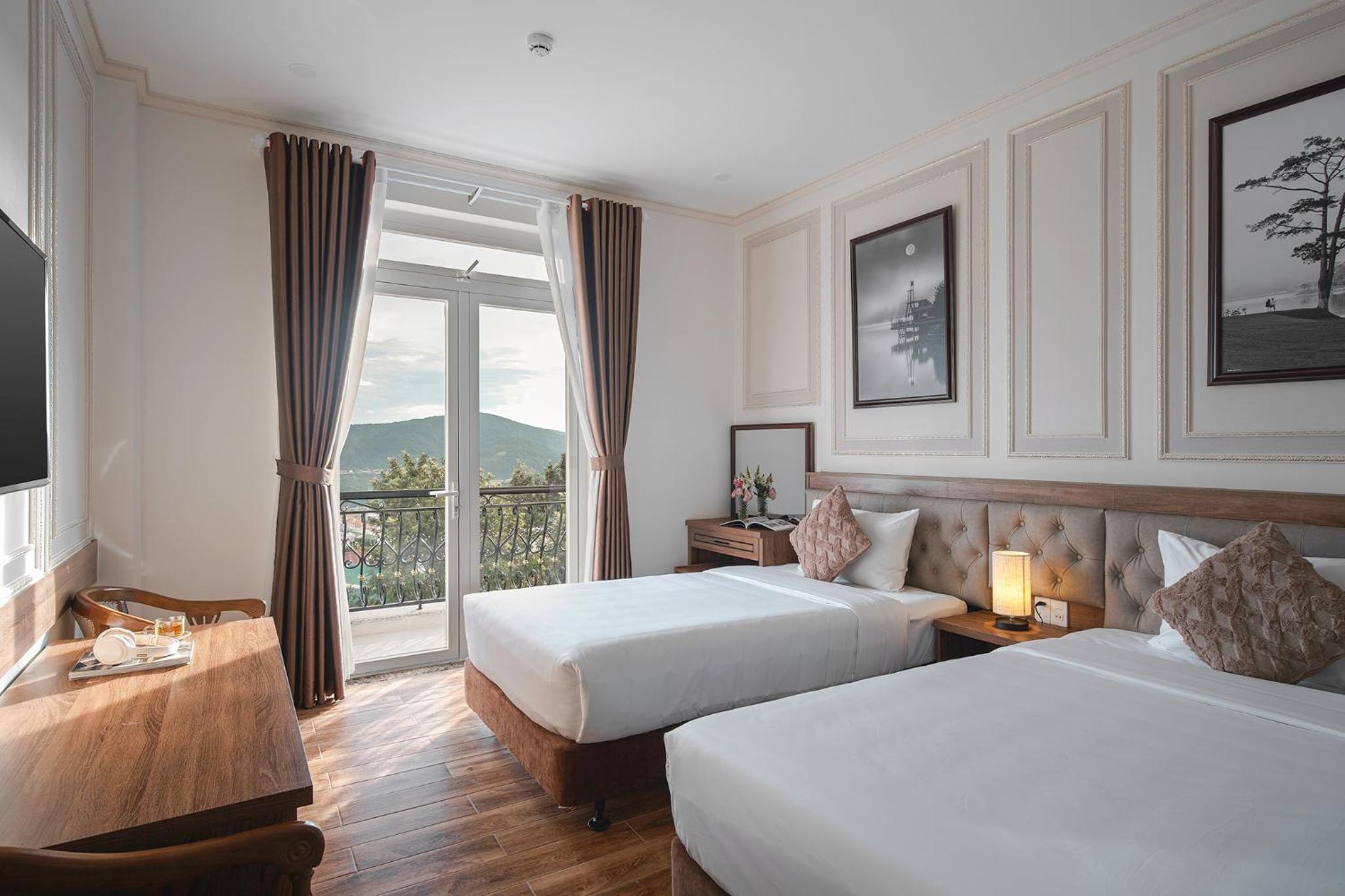 Twin Room with Mountain View - Photo 2