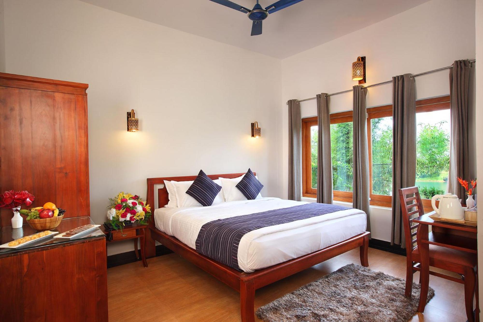 Lake View Exotic - Photo 8