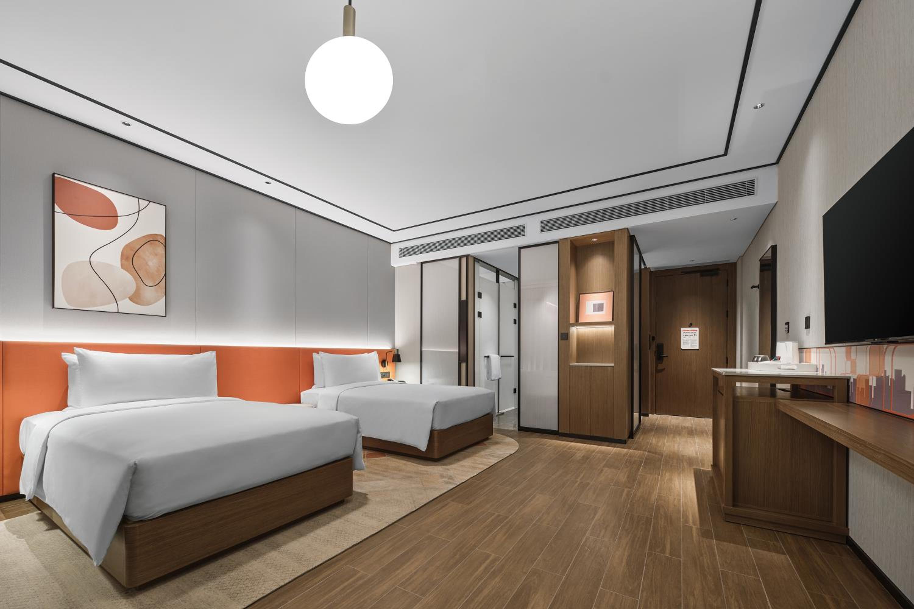 Twin Room - High Floor thumbnail 6