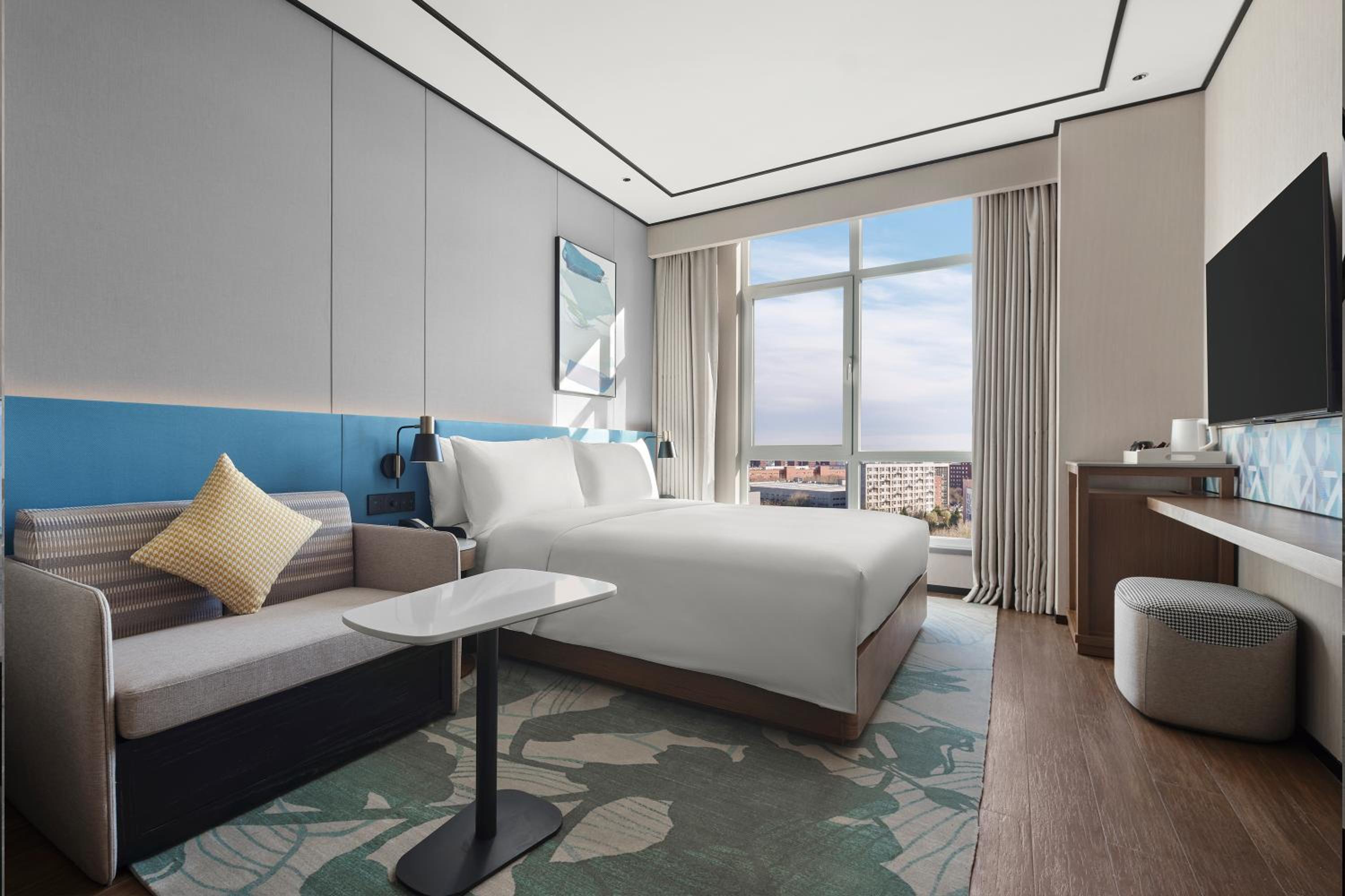 King Room - Mobility Accessible