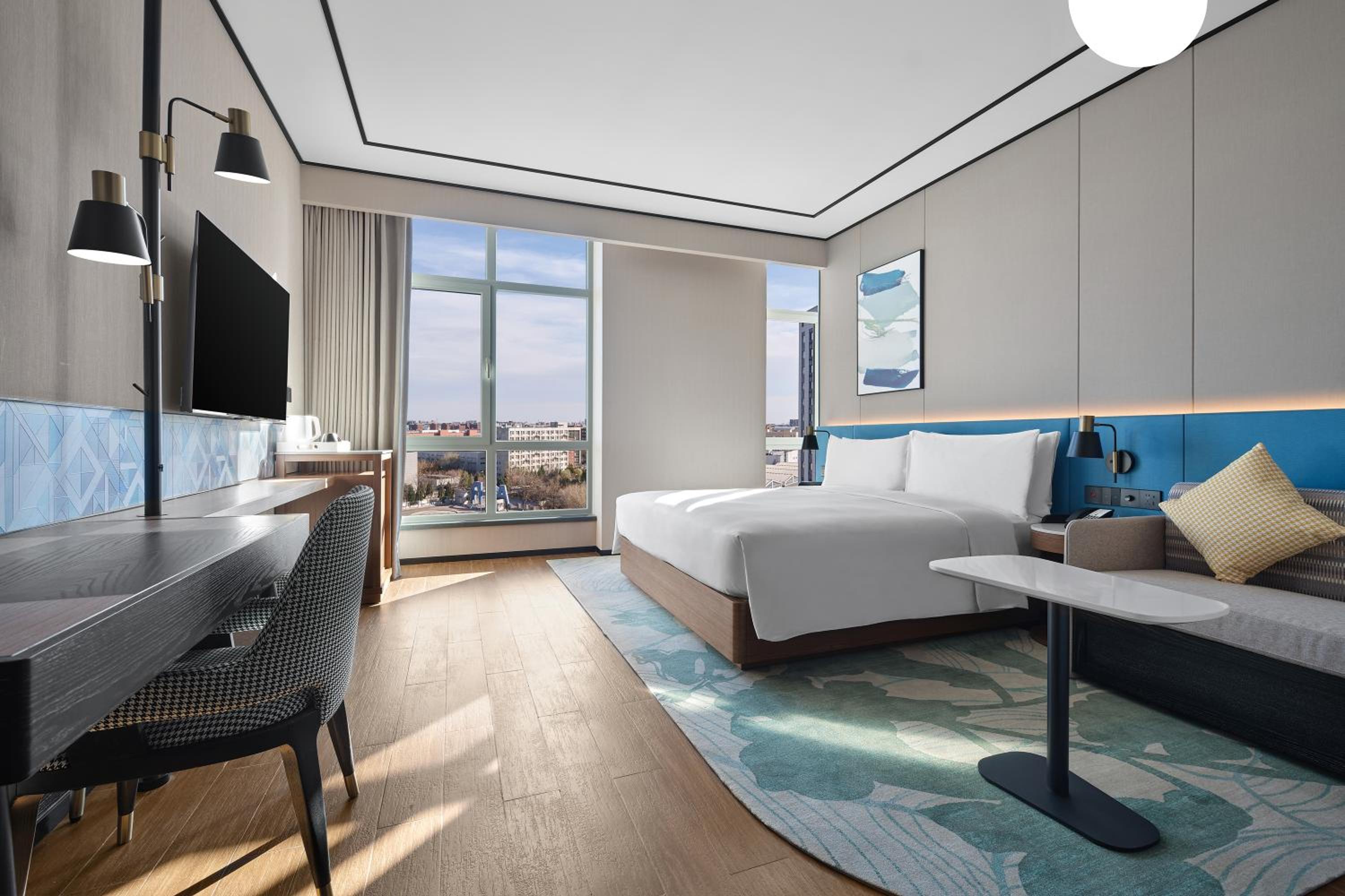 King Room - Mobility Accessible