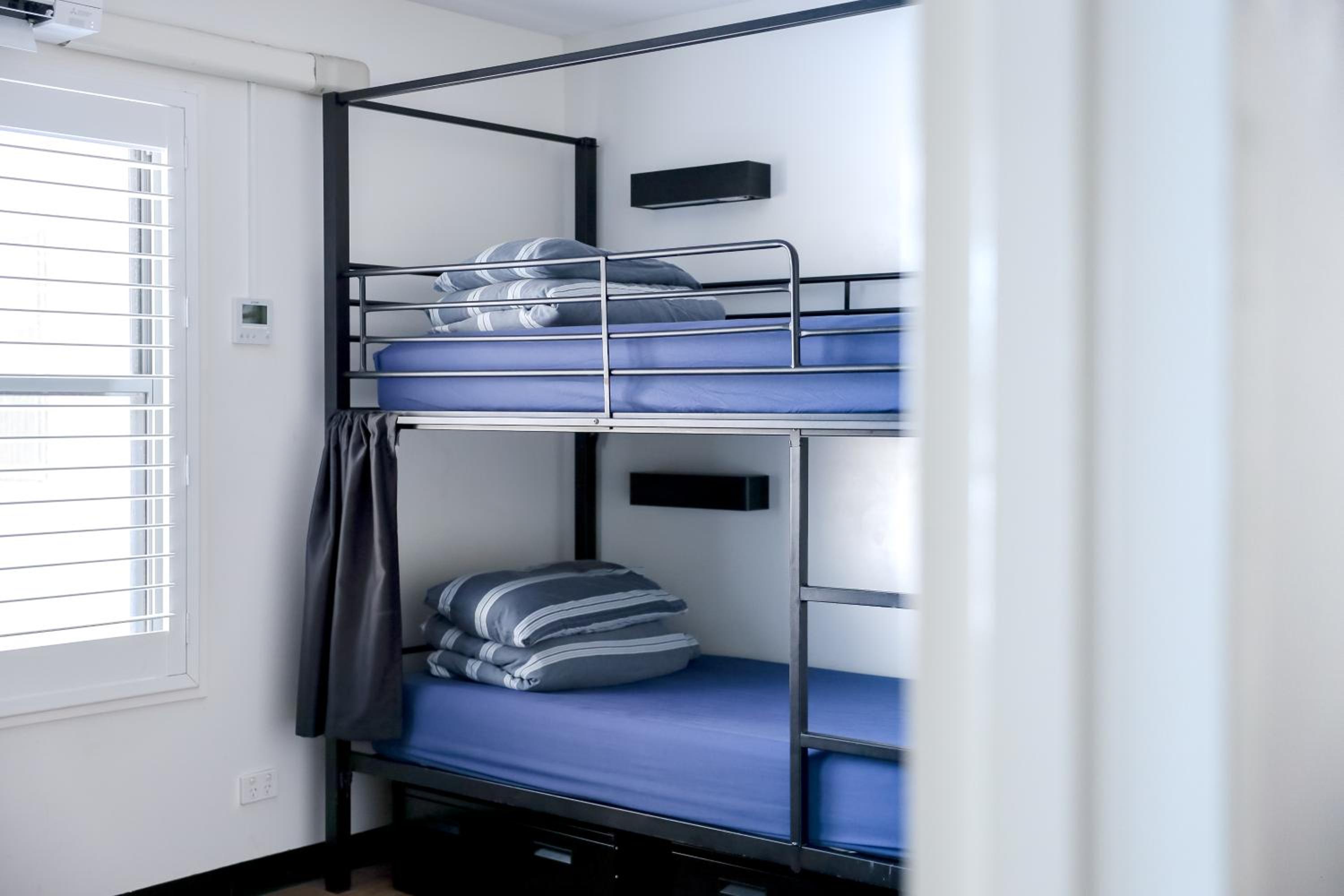 Bed in 4-Bed Mixed Dormitory Room